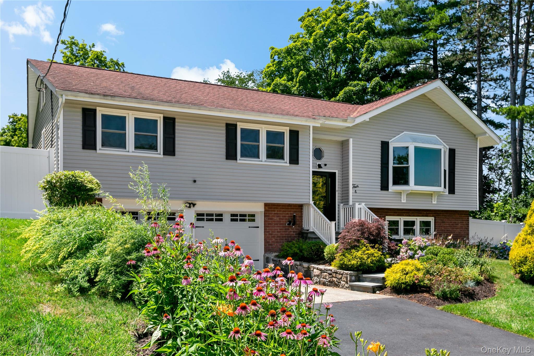 4 Cooper Drive Property Photo 1