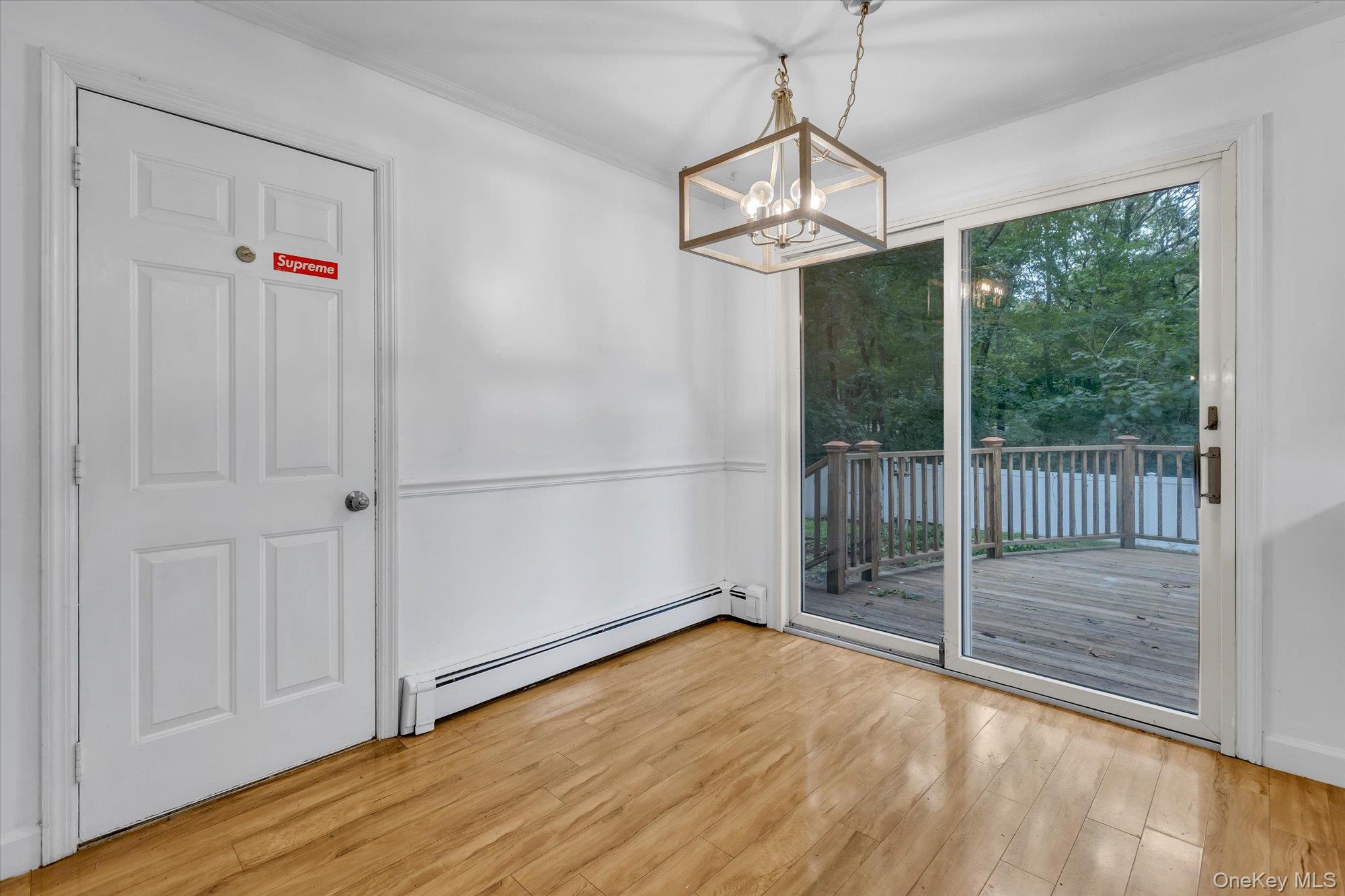 8 Julia Circle Property Photo 12