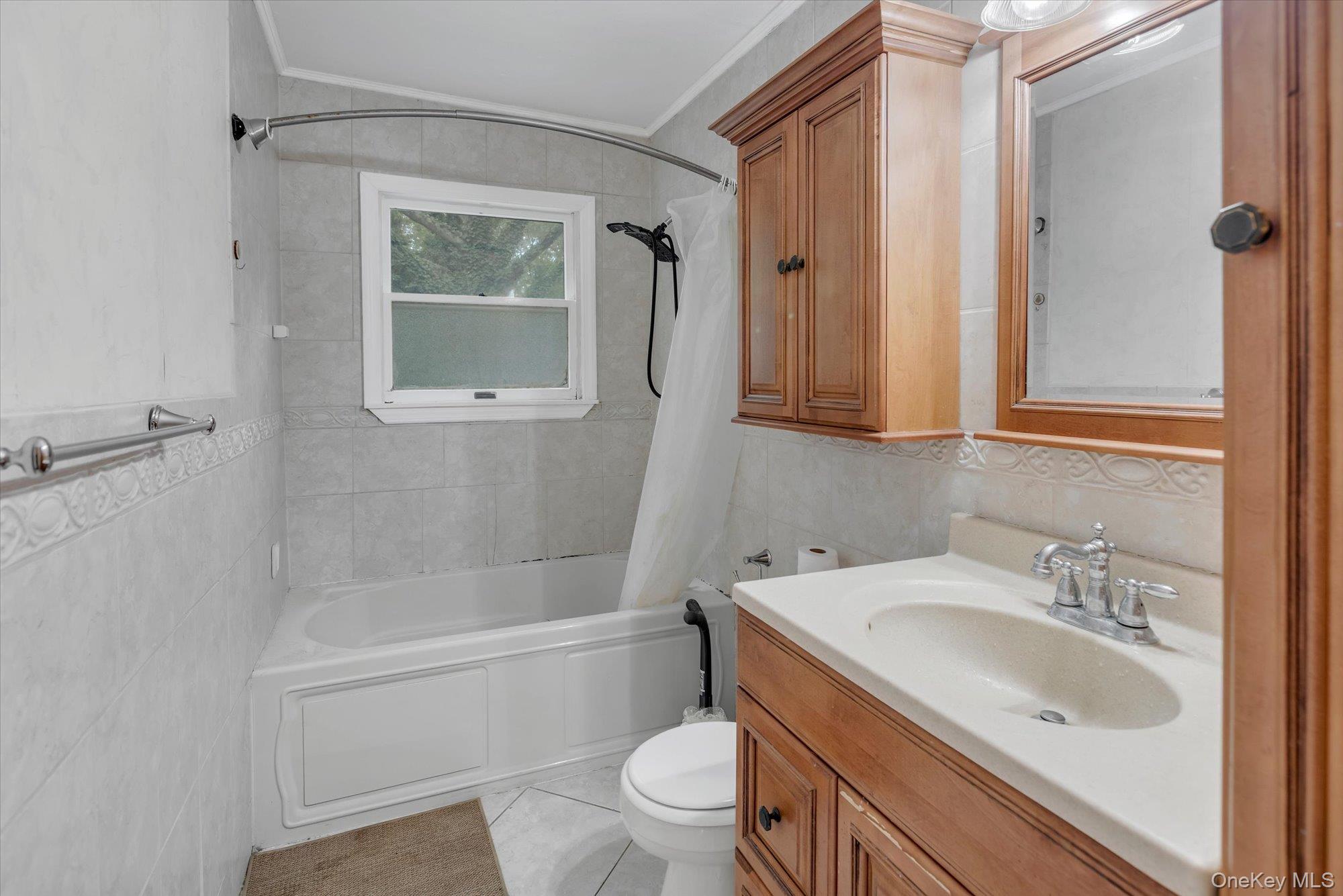 8 Julia Circle Property Photo 18