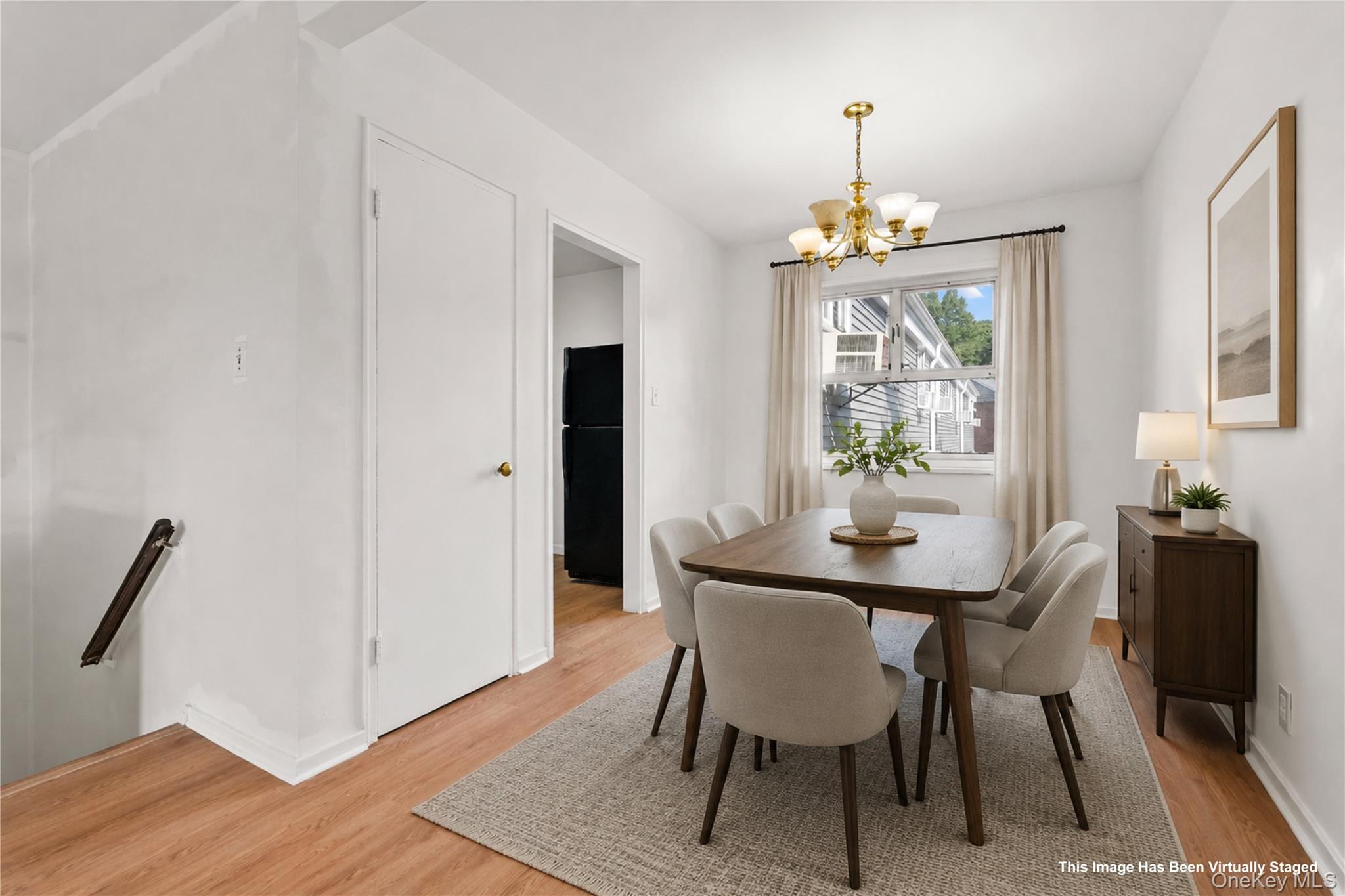 224-01 Hillside Avenue Upper Property Photo 7