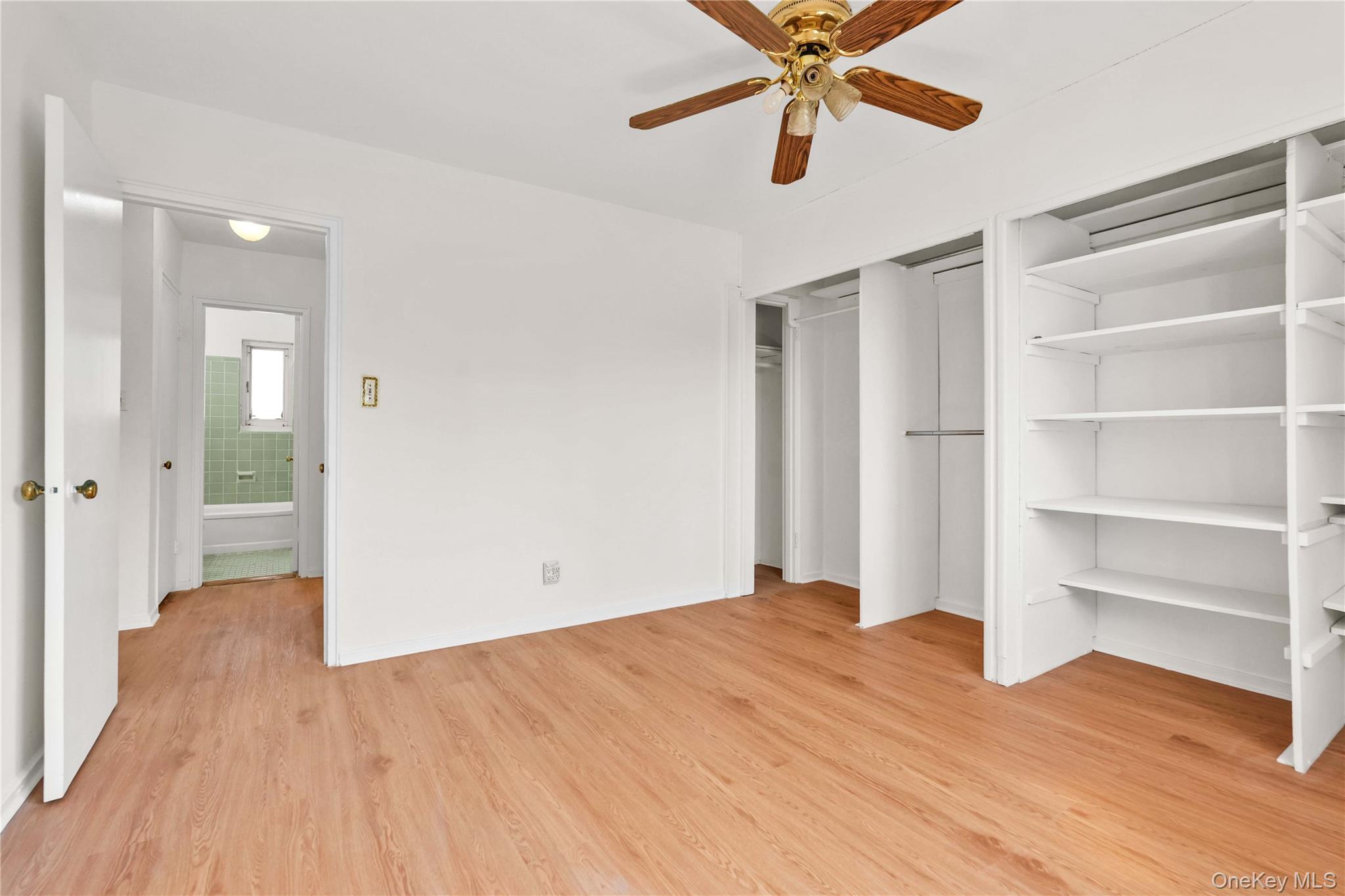 224-01 Hillside Avenue Upper Property Photo 20