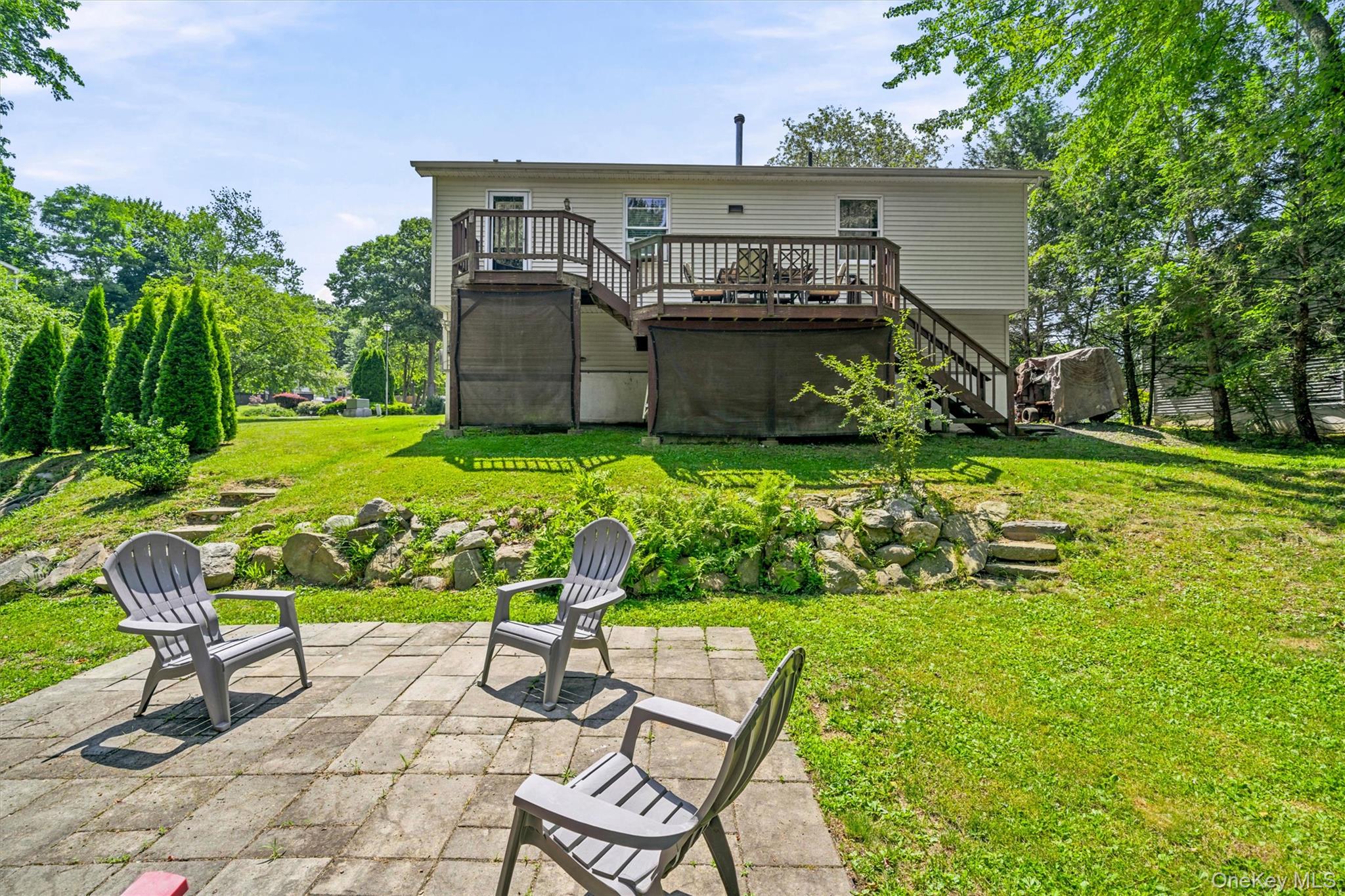 6 Virginia Circle Property Photo 4