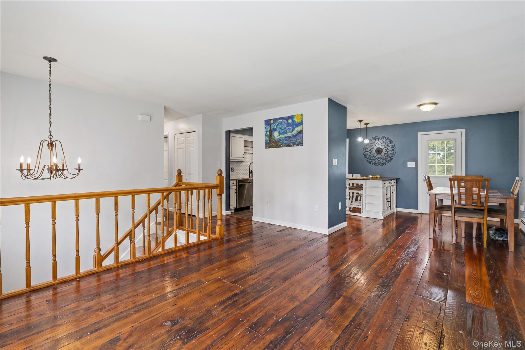 6 Virginia Circle Property Photo 9