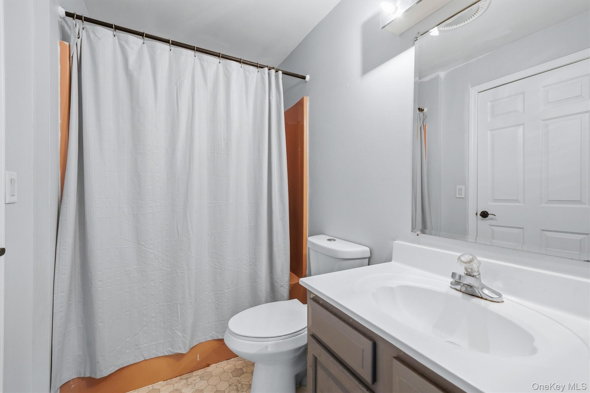 6 Virginia Circle Property Photo 17