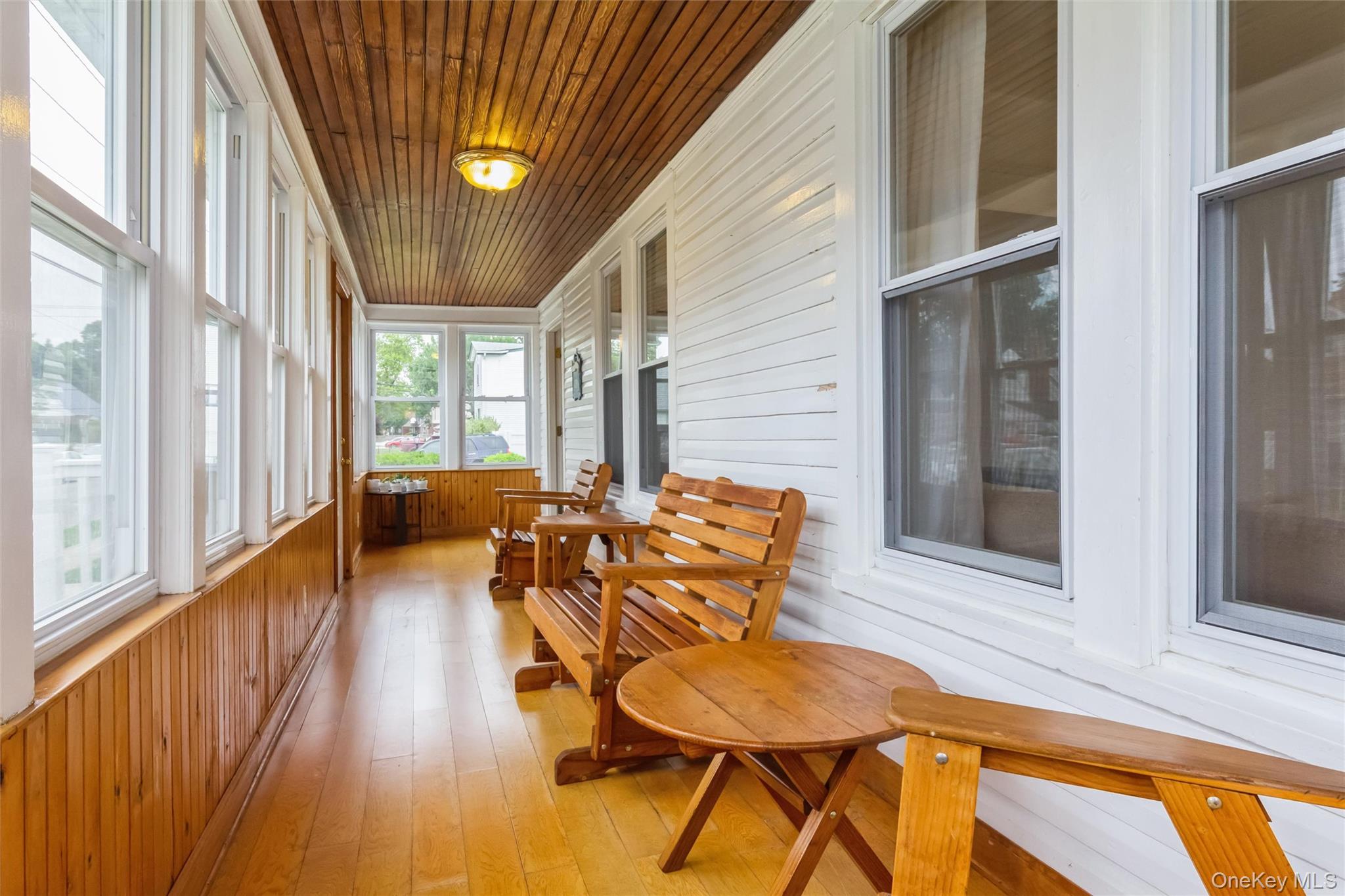 469 Chester Street Property Photo 8