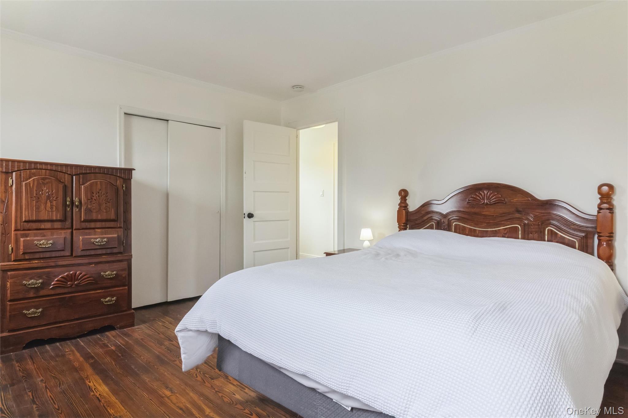 469 Chester Street Property Photo 22