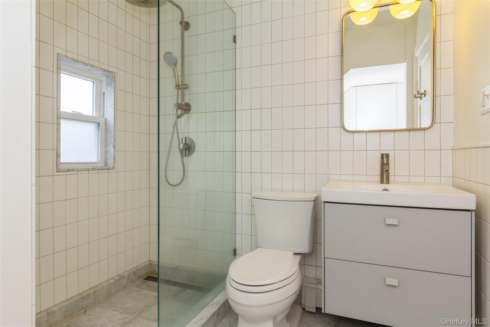 469 Chester Street Property Photo 27