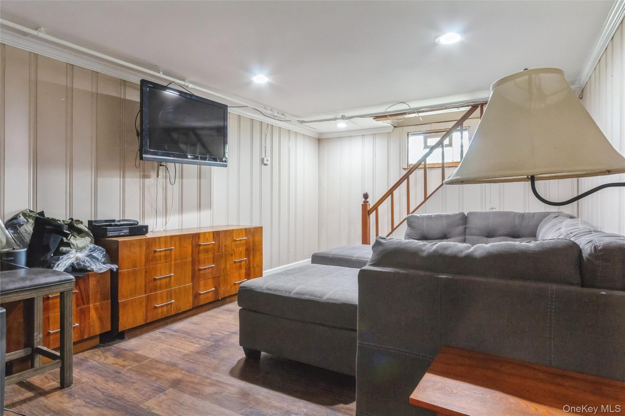 469 Chester Street Property Photo 31