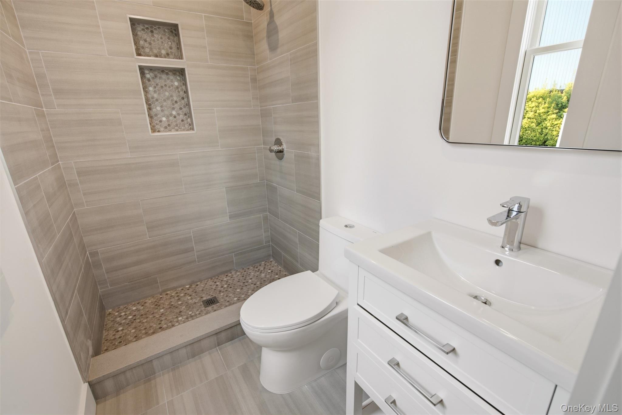 16 Otsego Place Property Photo 24