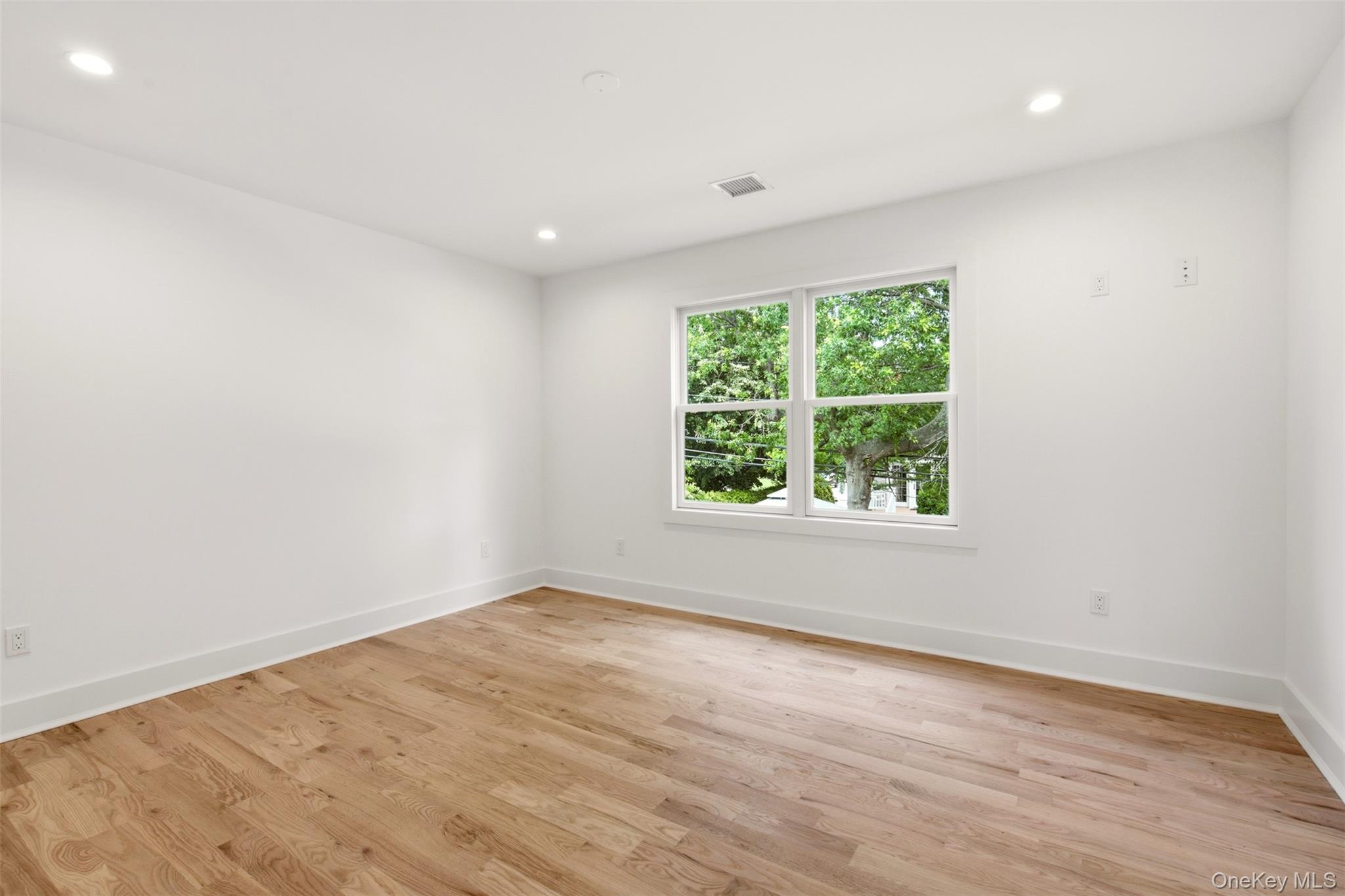 16 Otsego Place Property Photo 26