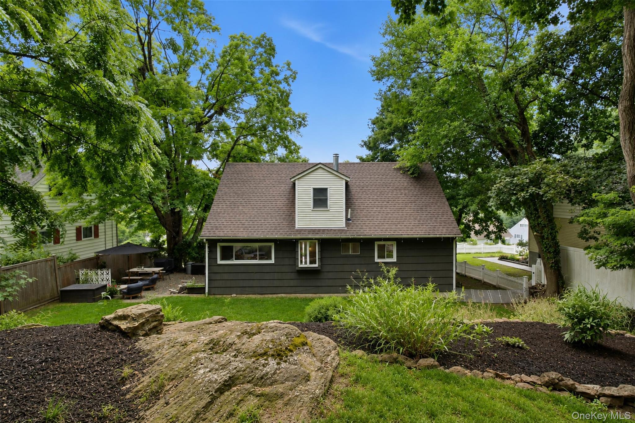 42 Pershing Avenue Property Photo 23