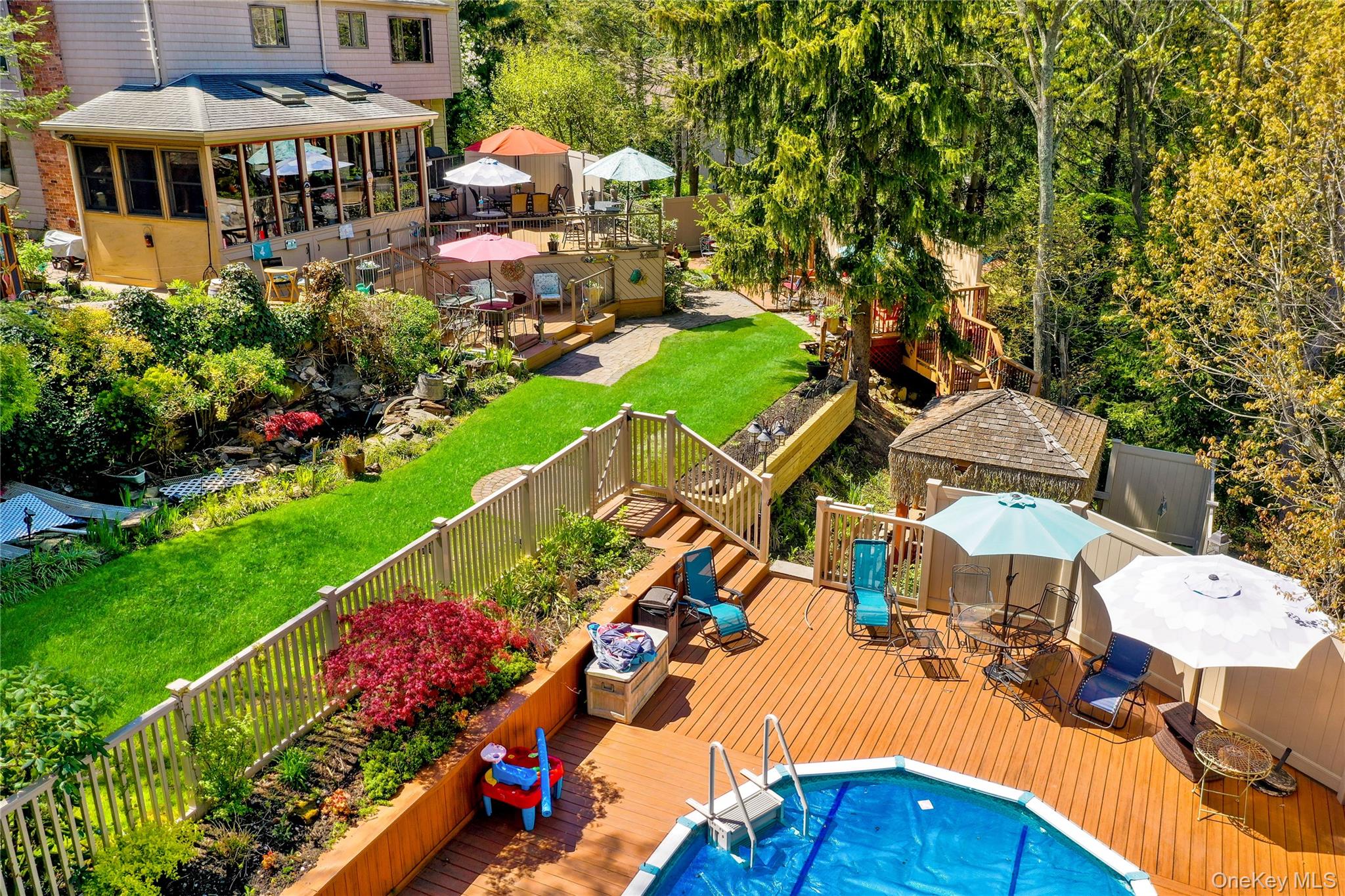 9 Ernest Court Property Photo 34