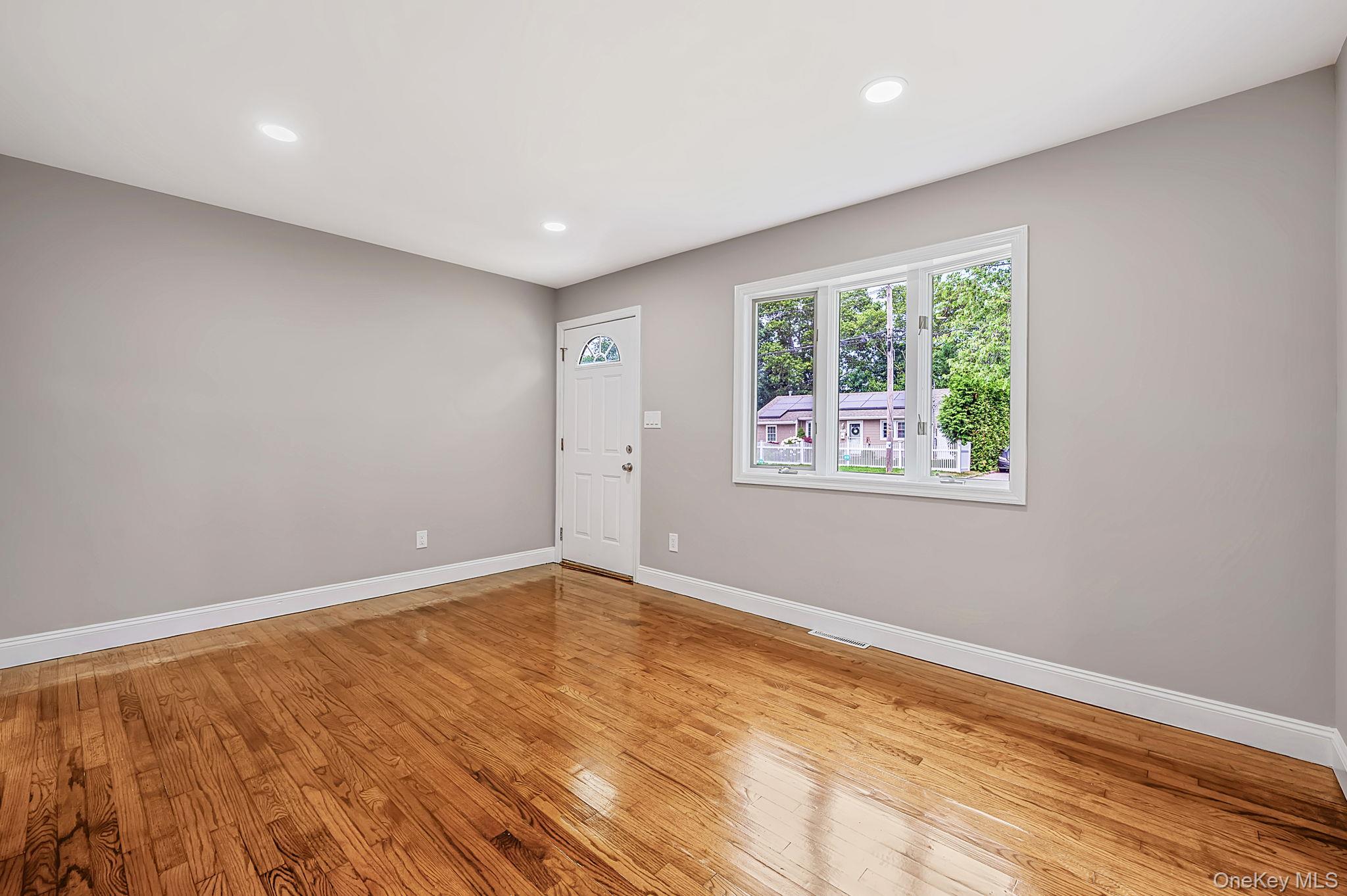 1440 Lombardy Boulevard Property Photo 4