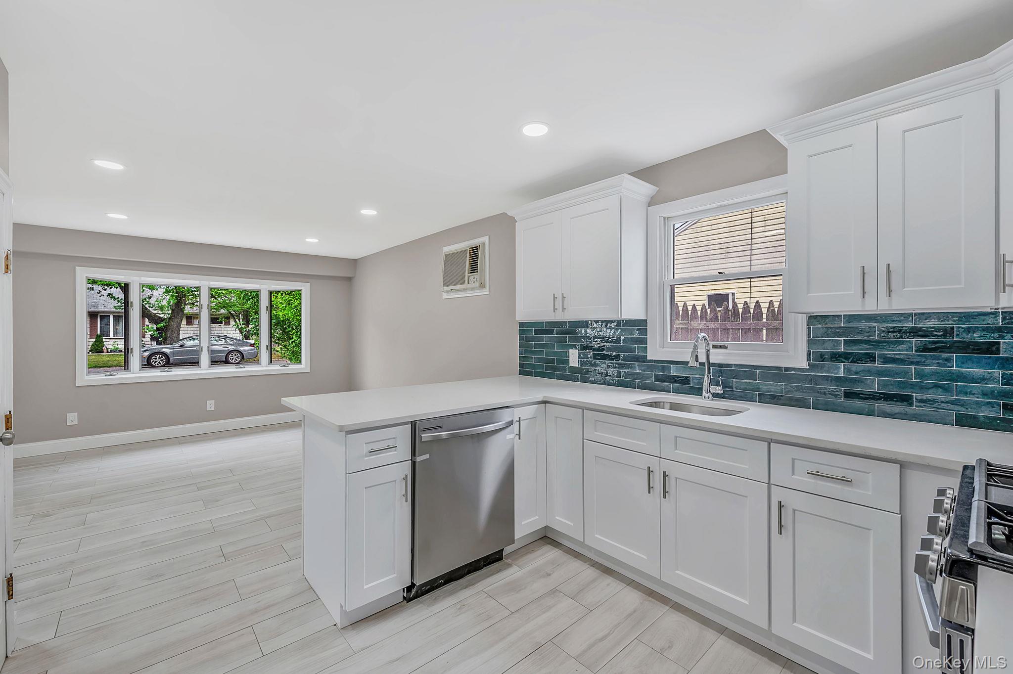 1440 Lombardy Boulevard Property Photo 8