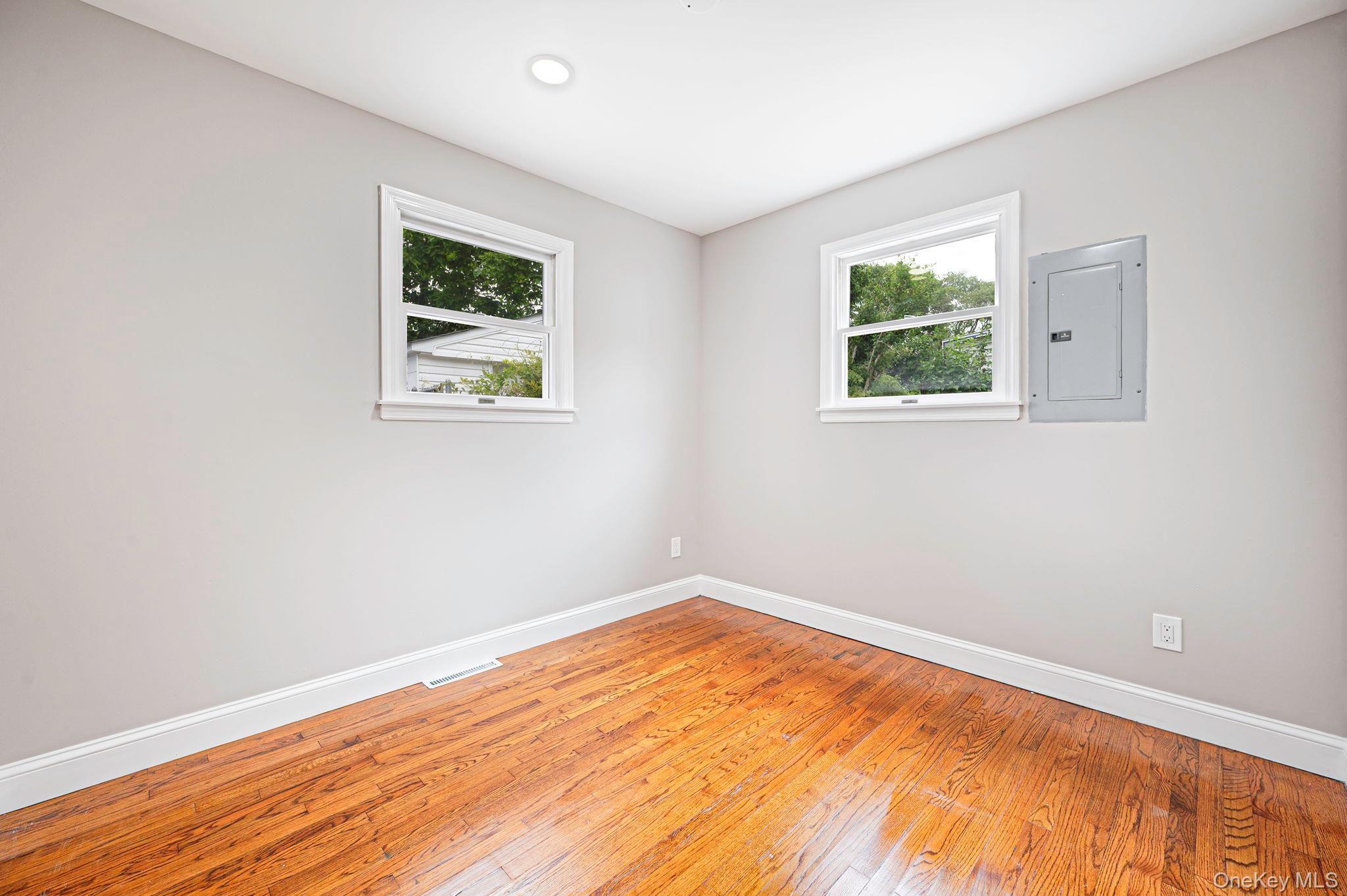 1440 Lombardy Boulevard Property Photo 18