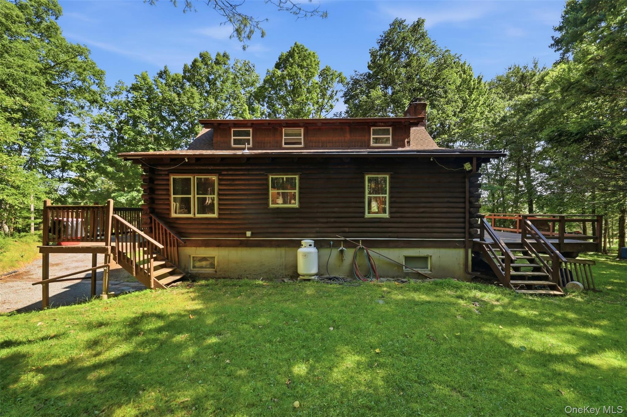 91 Airport Road Property Photo 6