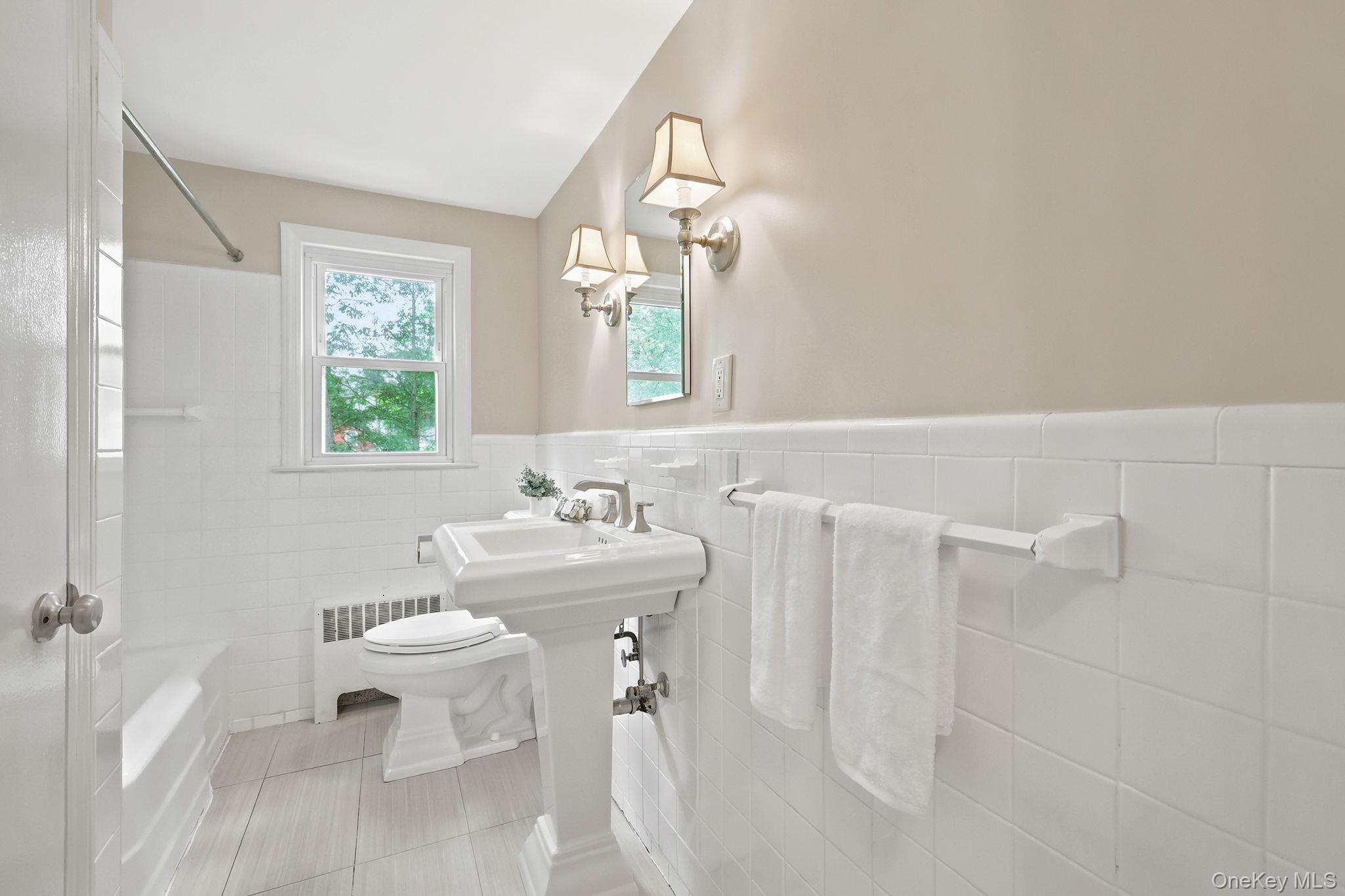 80 Jane Street Property Photo 13