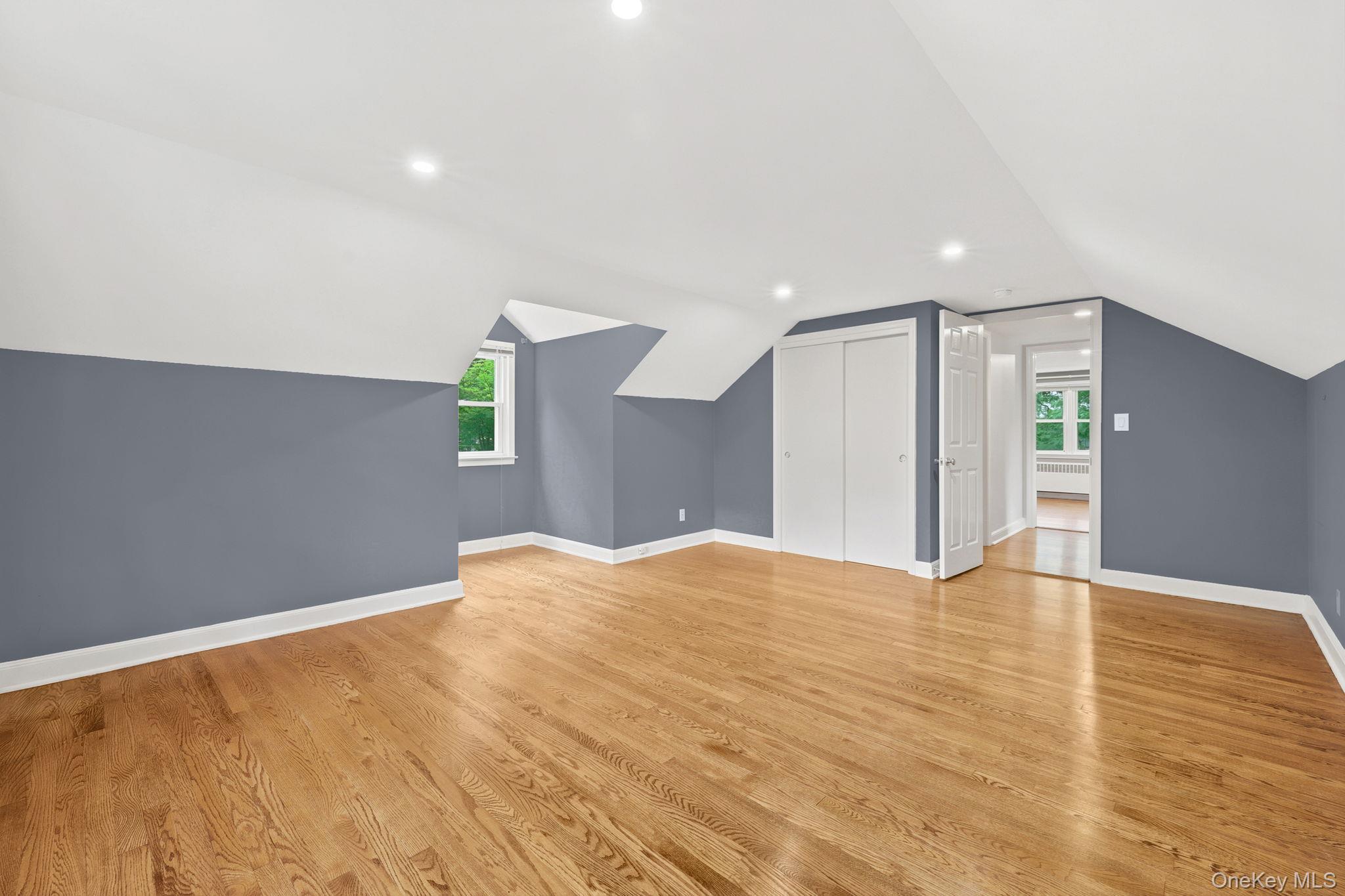 80 Jane Street Property Photo 17