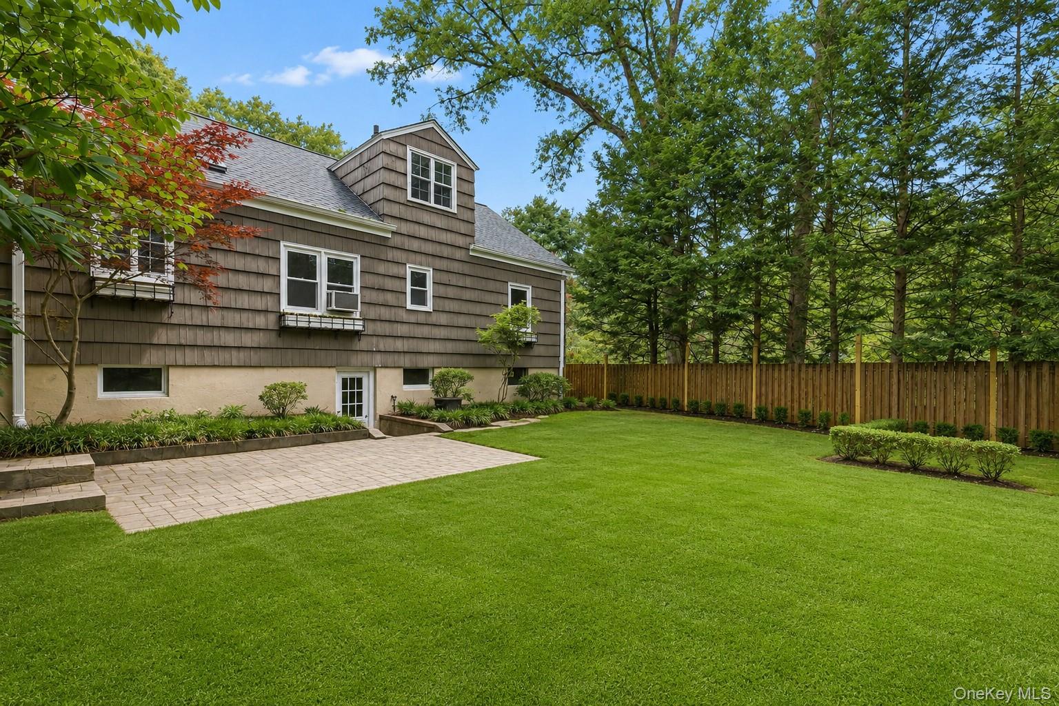 80 Jane Street Property Photo 23