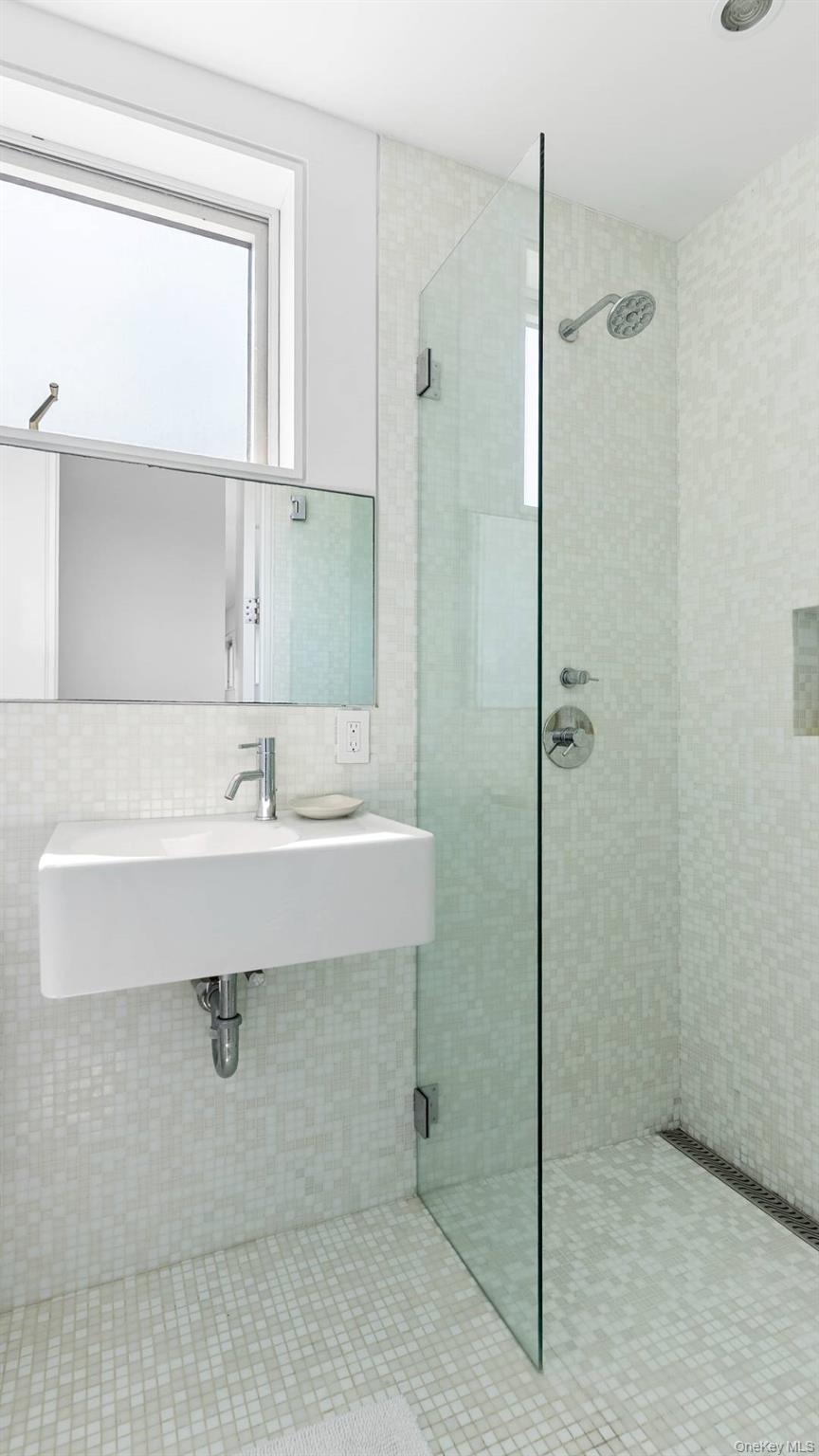 55 Lewis Walk Property Photo 14