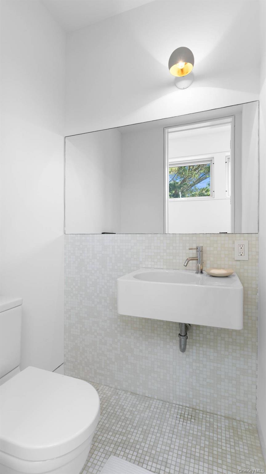 55 Lewis Walk Property Photo 16