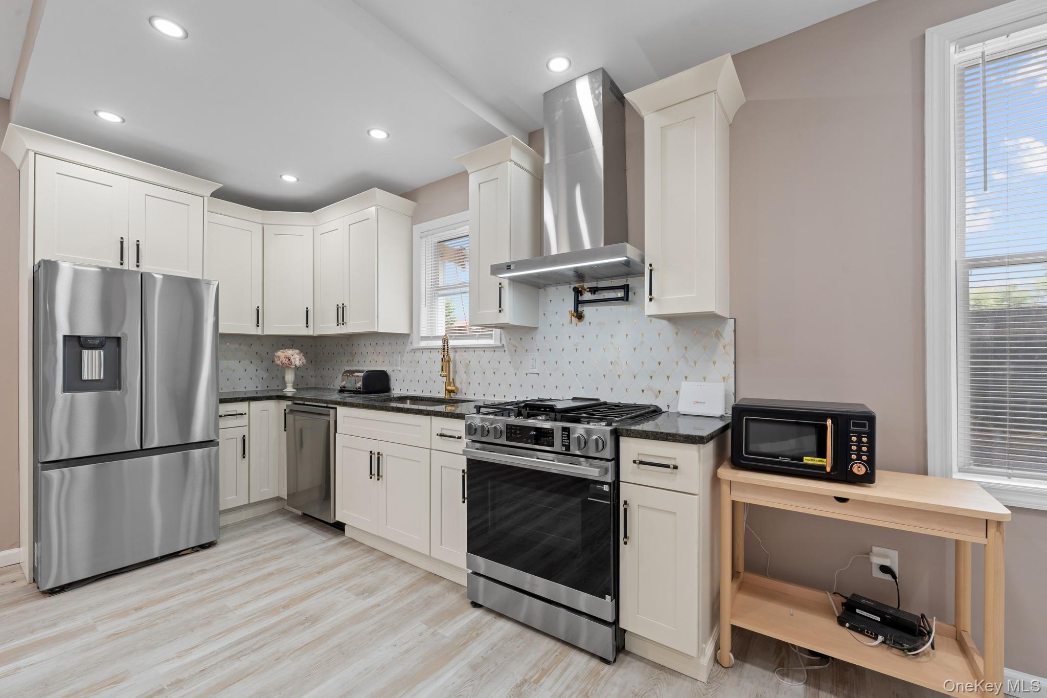 325 Newman Avenue Property Photo 16