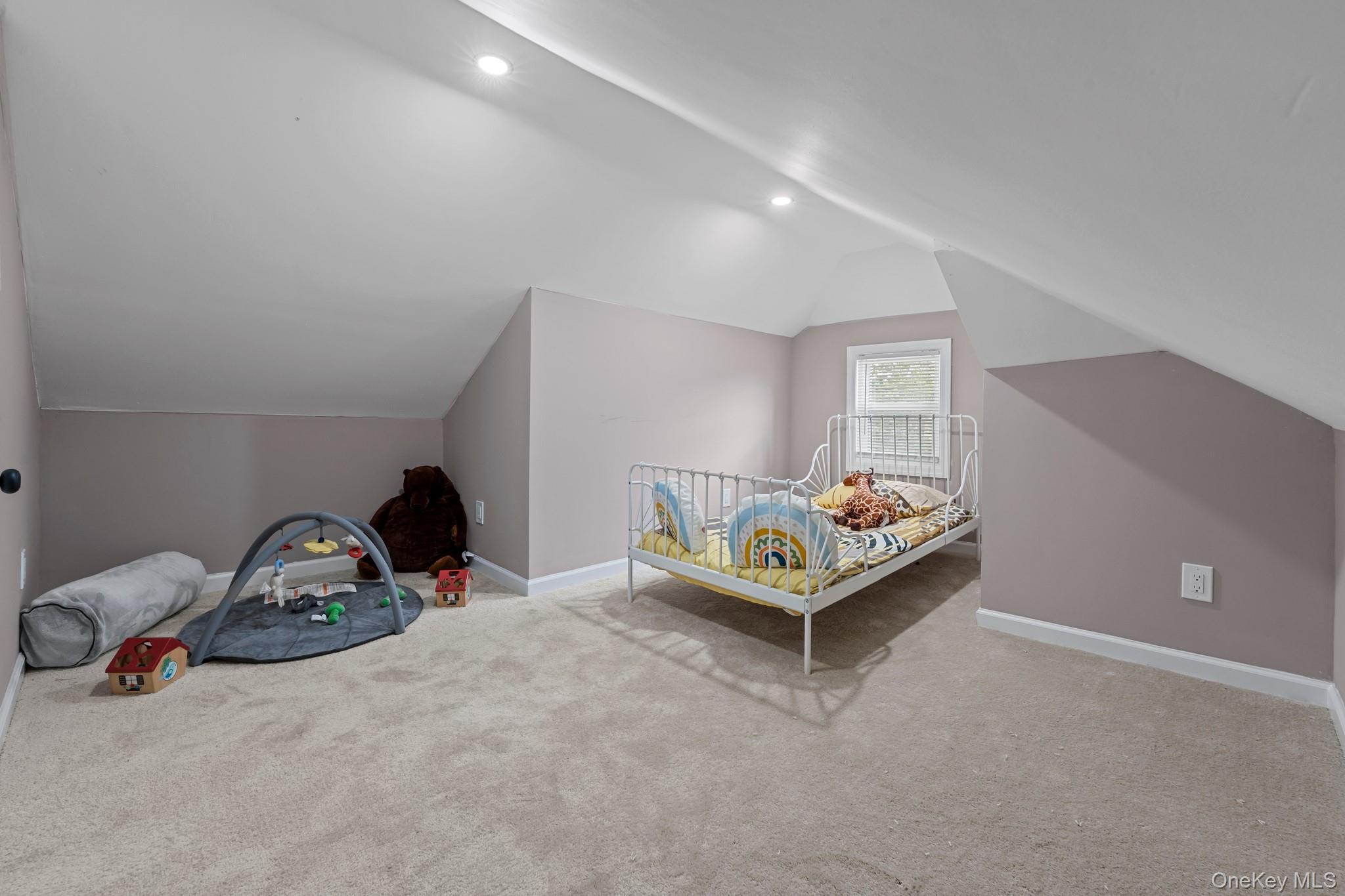 325 Newman Avenue Property Photo 31