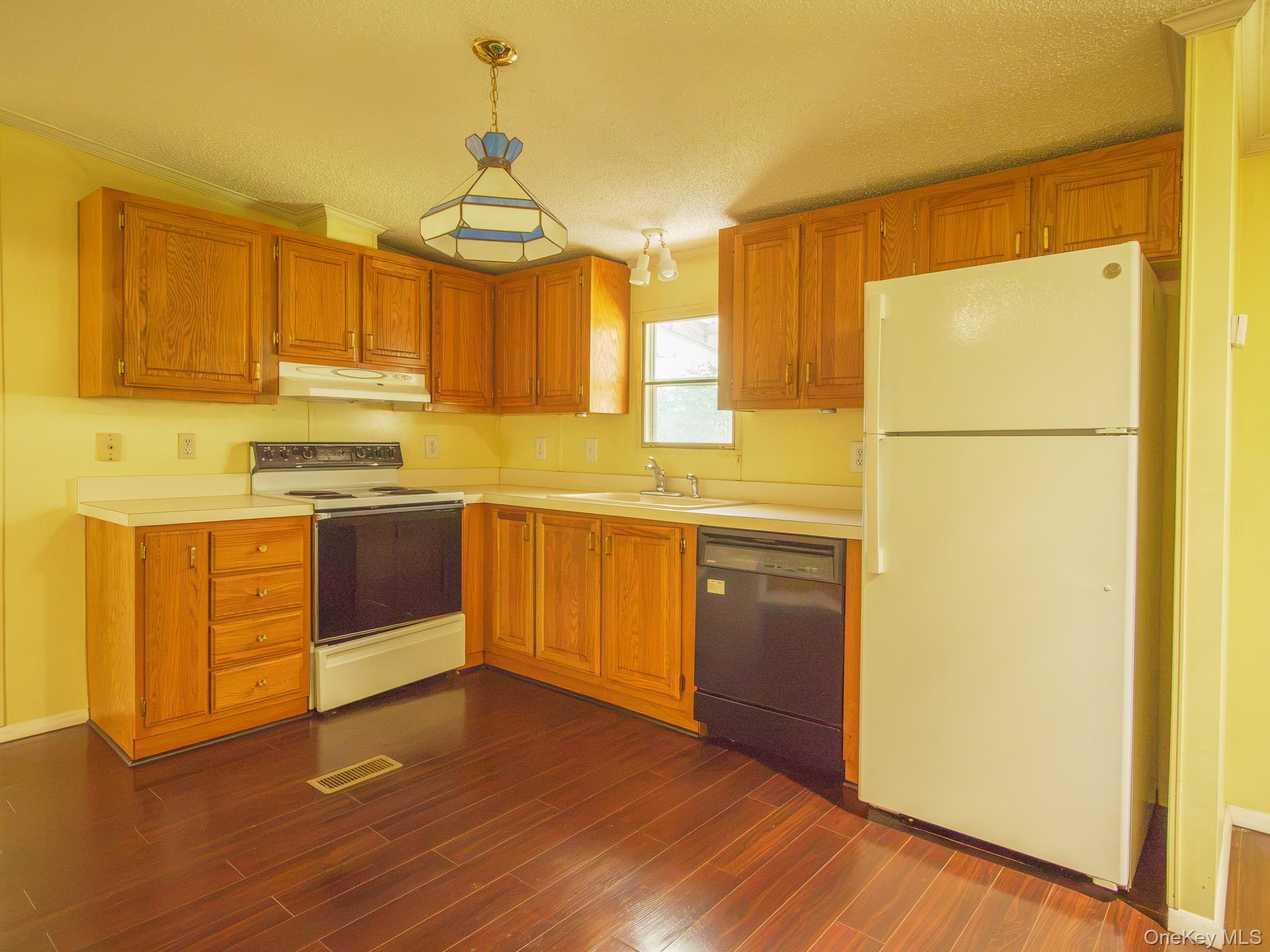 17 Partridge Lane Property Photo 15