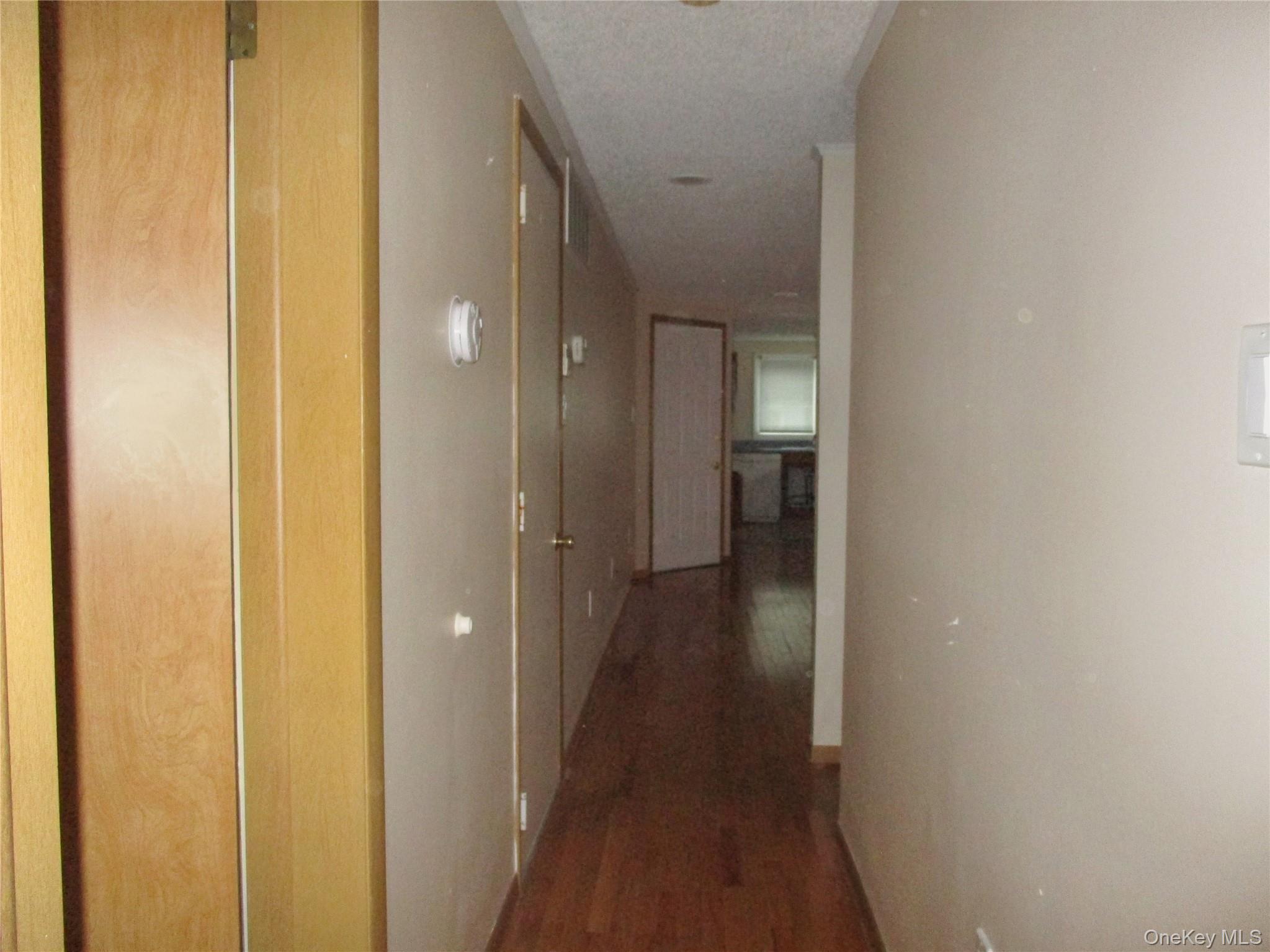 5131 Village Circle Property Photo 5