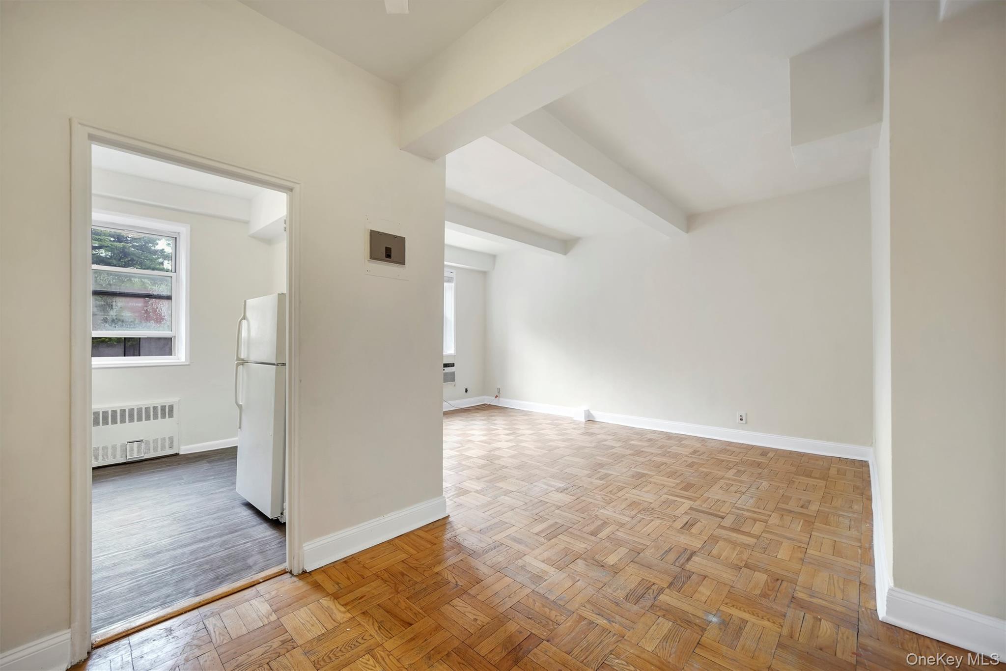 4 Sadore Lane 1-o Property Photo 4
