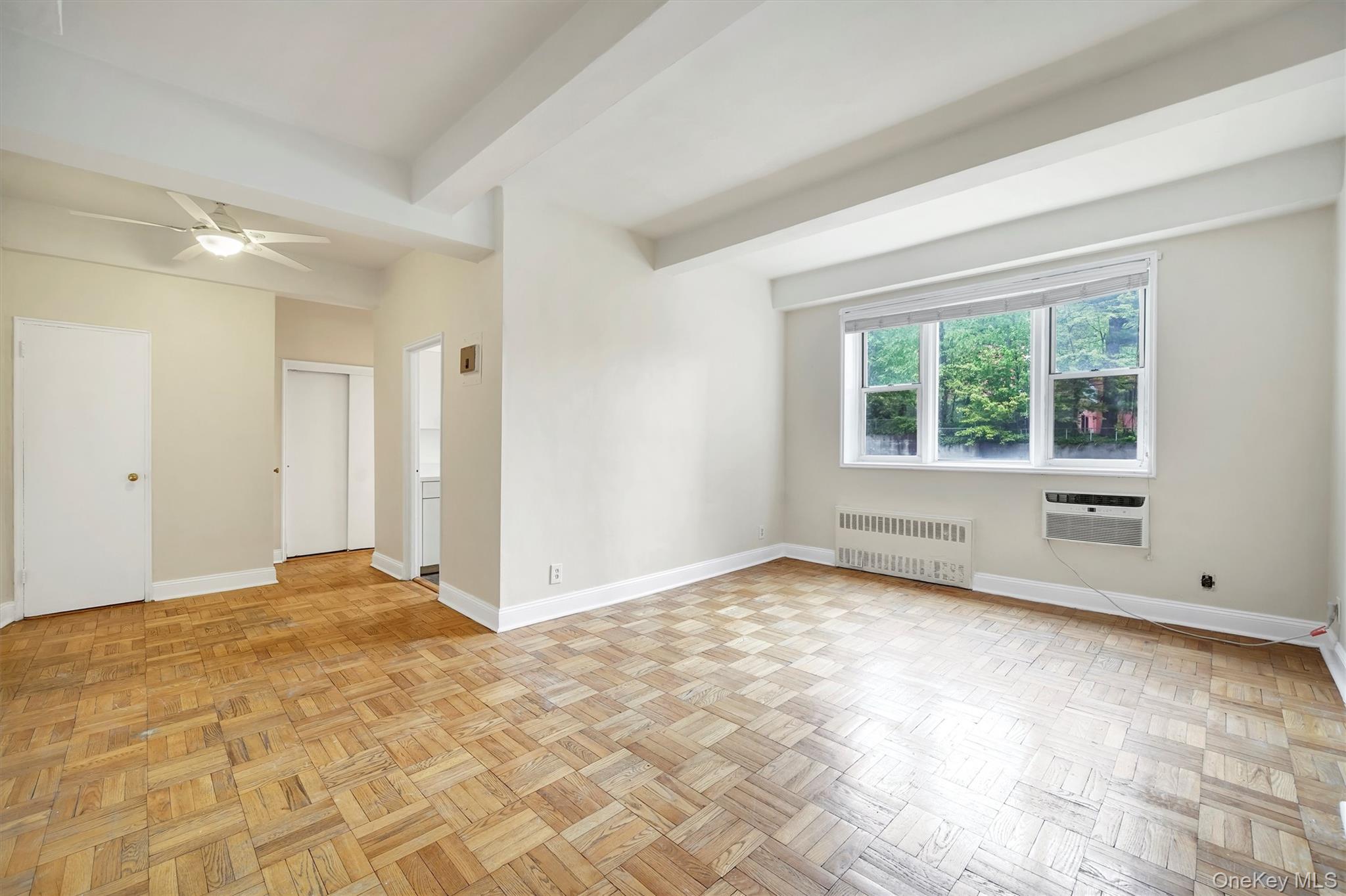 4 Sadore Lane 1-o Property Photo 10