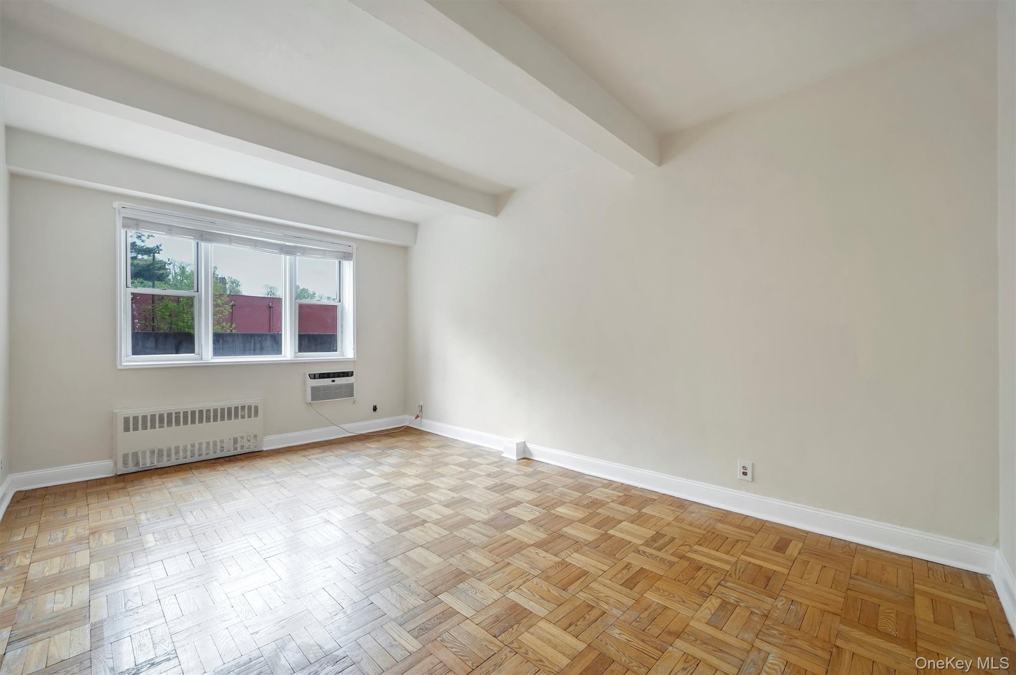4 Sadore Lane 1-o Property Photo 12