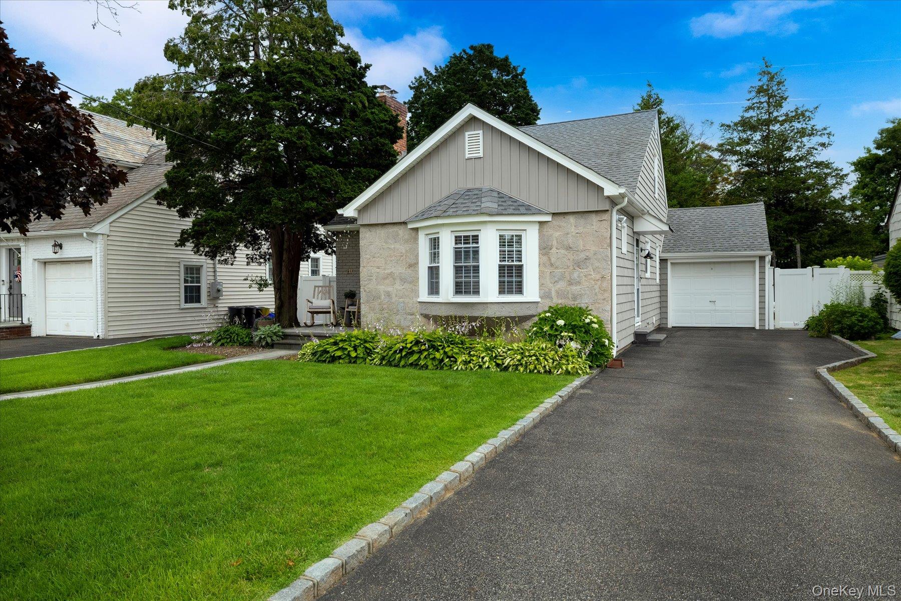 10 Woodland Avenue Property Photo 4