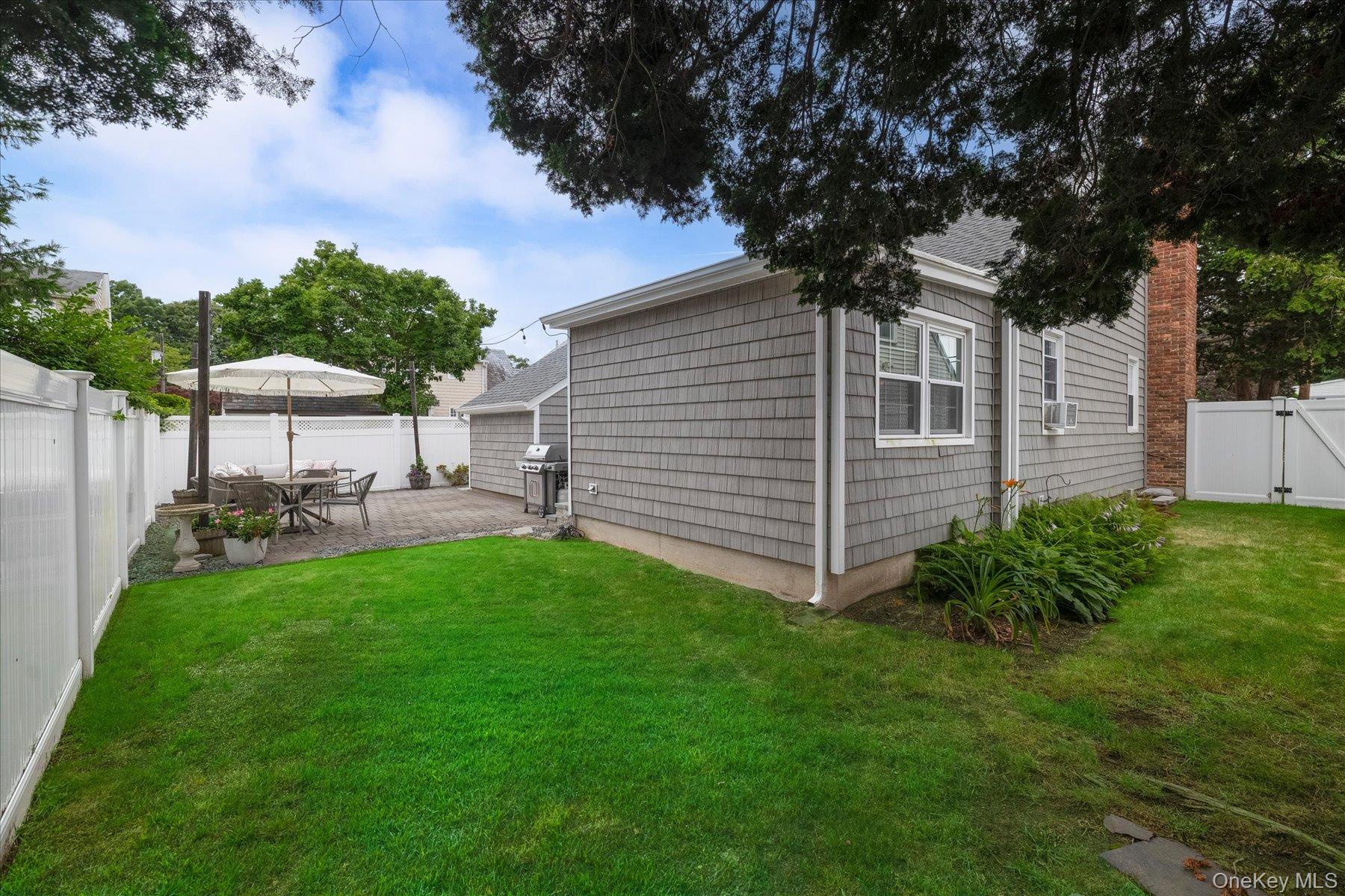 10 Woodland Avenue Property Photo 26