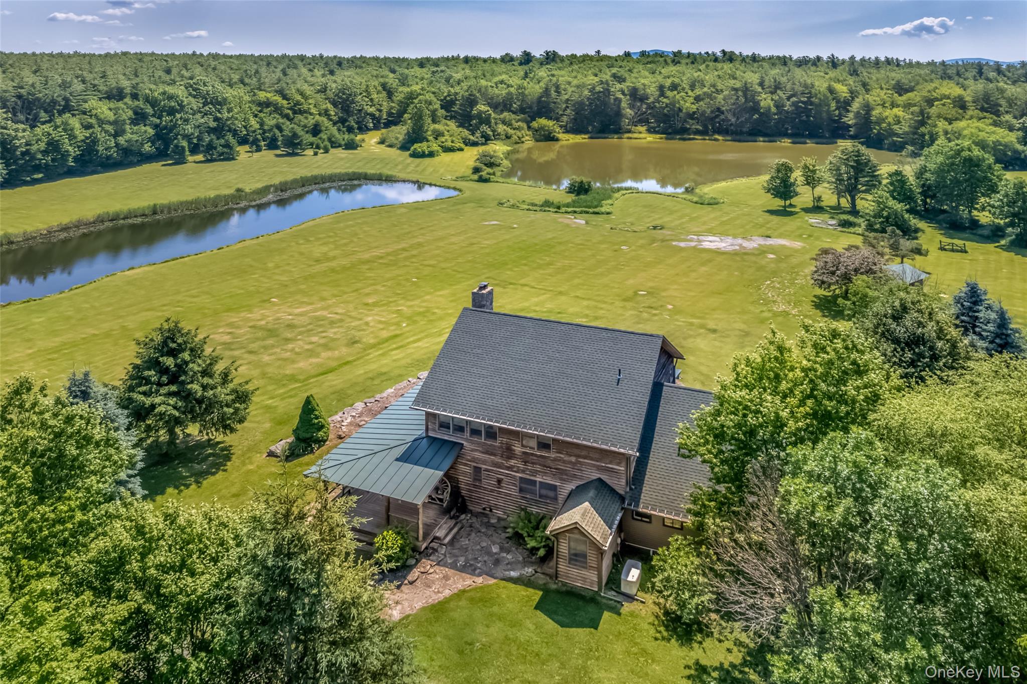 688 Bruce Porn Road Property Photo 6