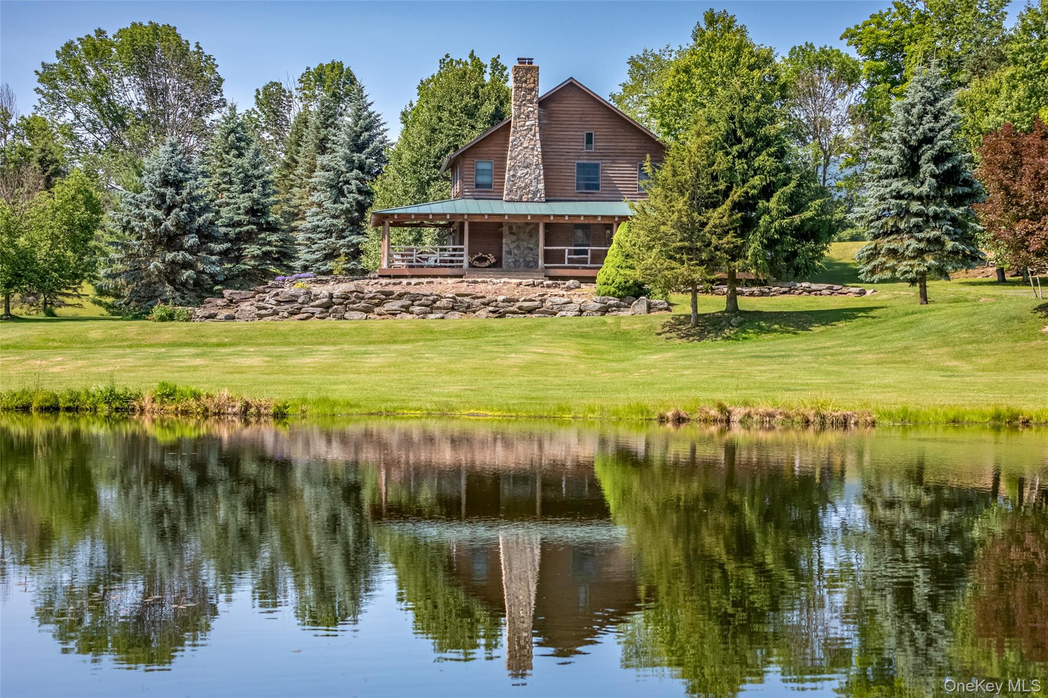 688 Bruce Porn Road Property Photo 8