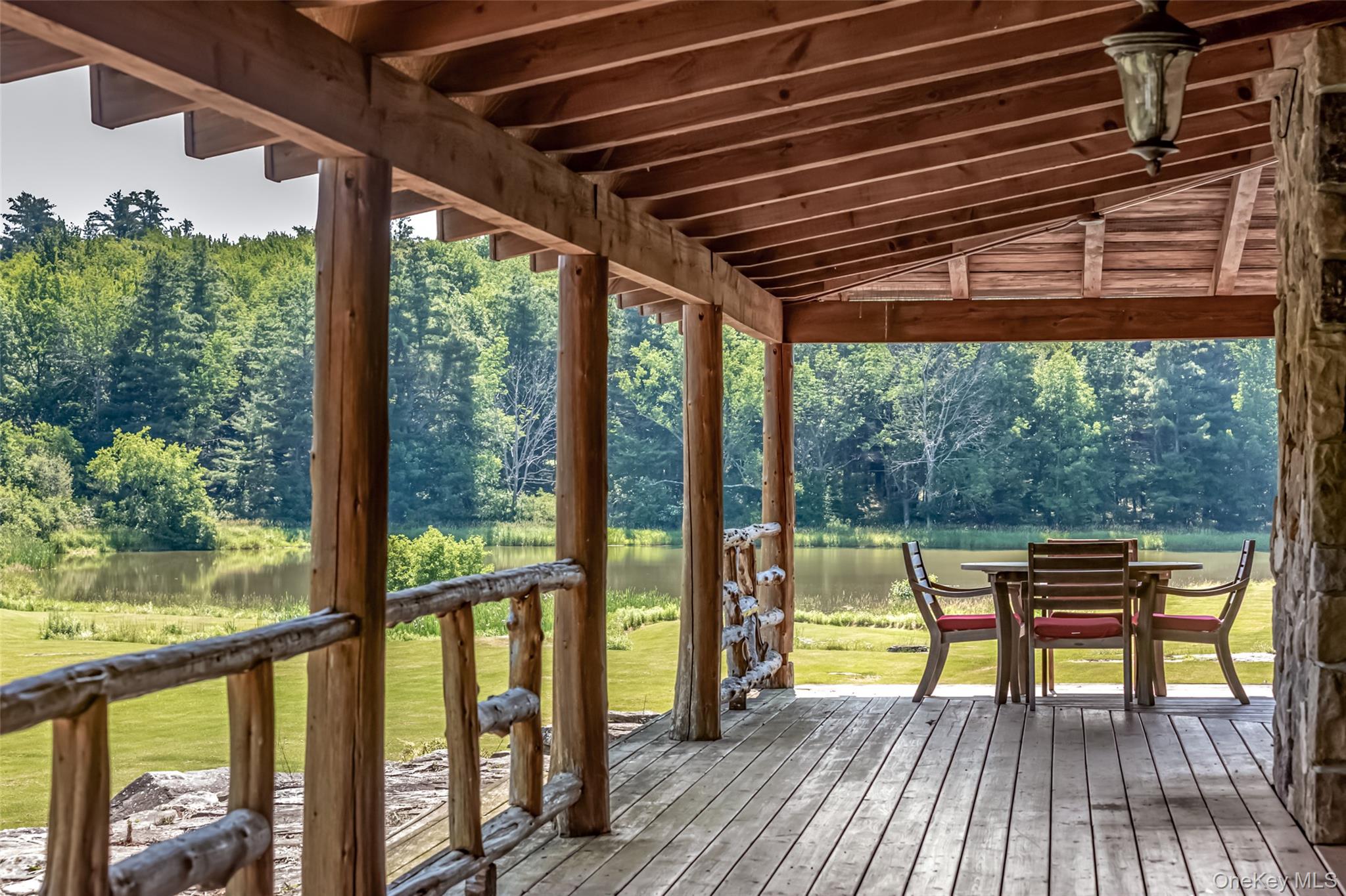 688 Bruce Porn Road Property Photo 12