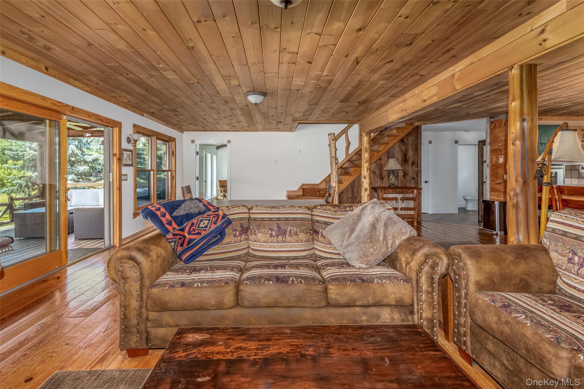 688 Bruce Porn Road Property Photo 22