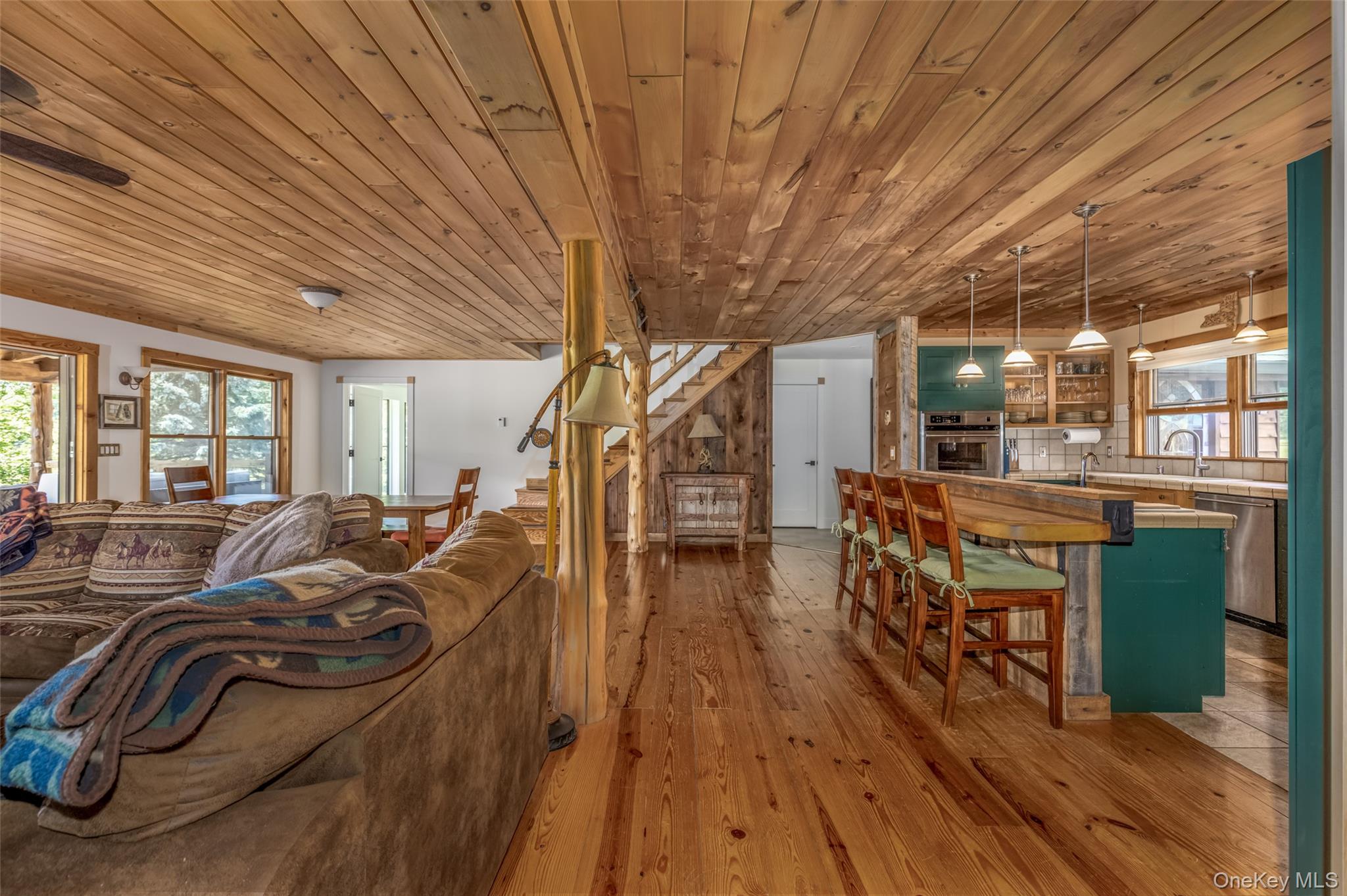 688 Bruce Porn Road Property Photo 24
