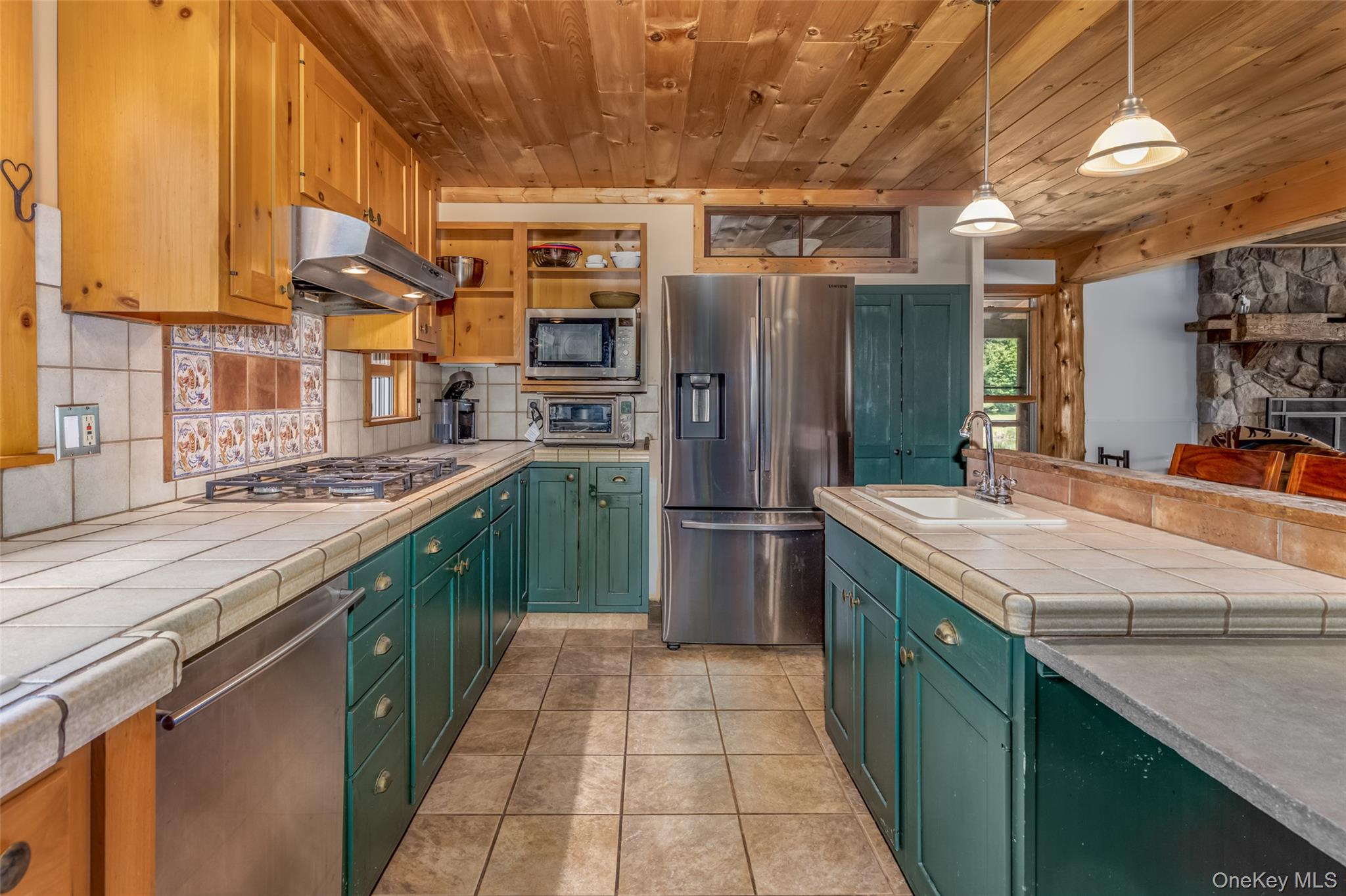 688 Bruce Porn Road Property Photo 29