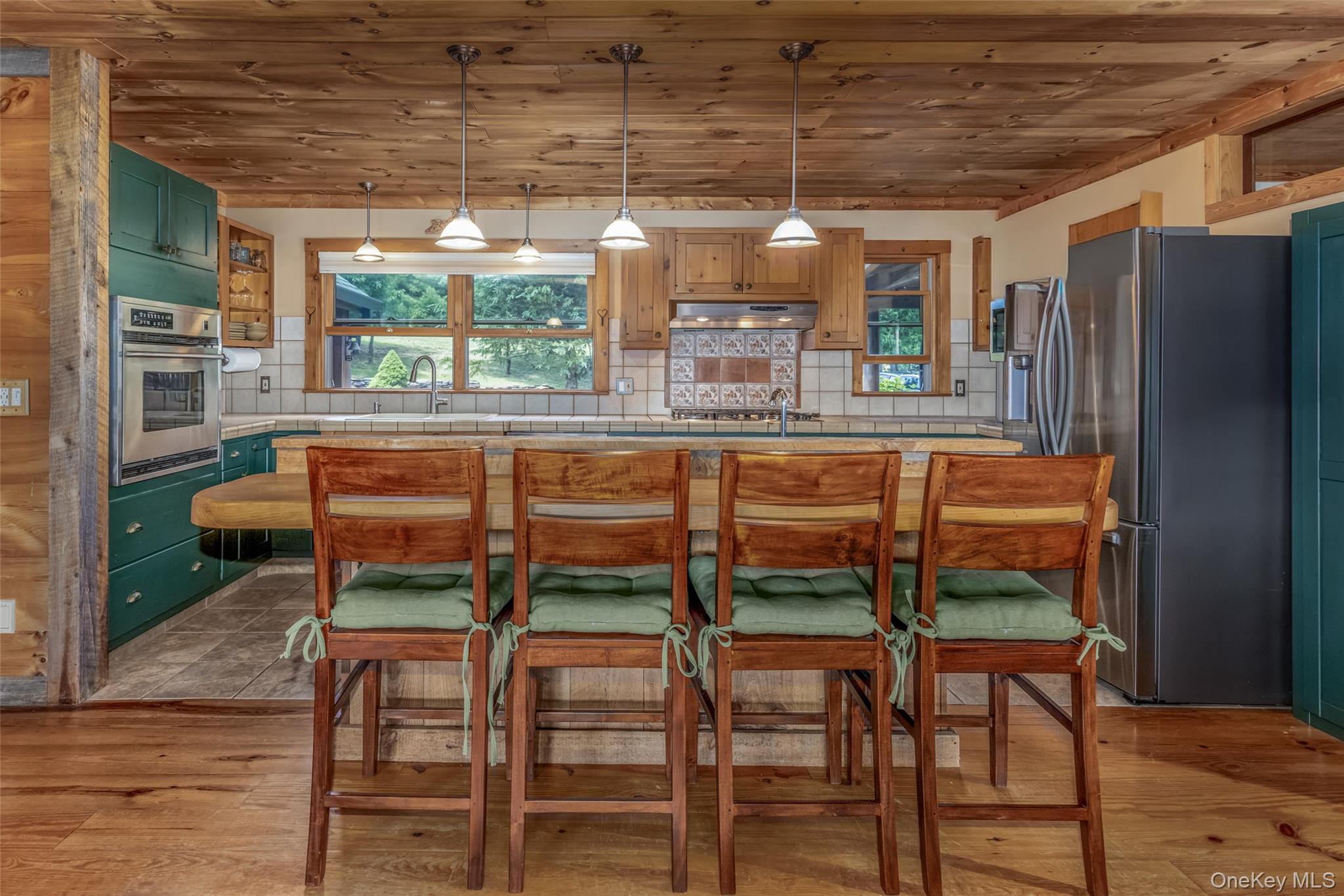 688 Bruce Porn Road Property Photo 33