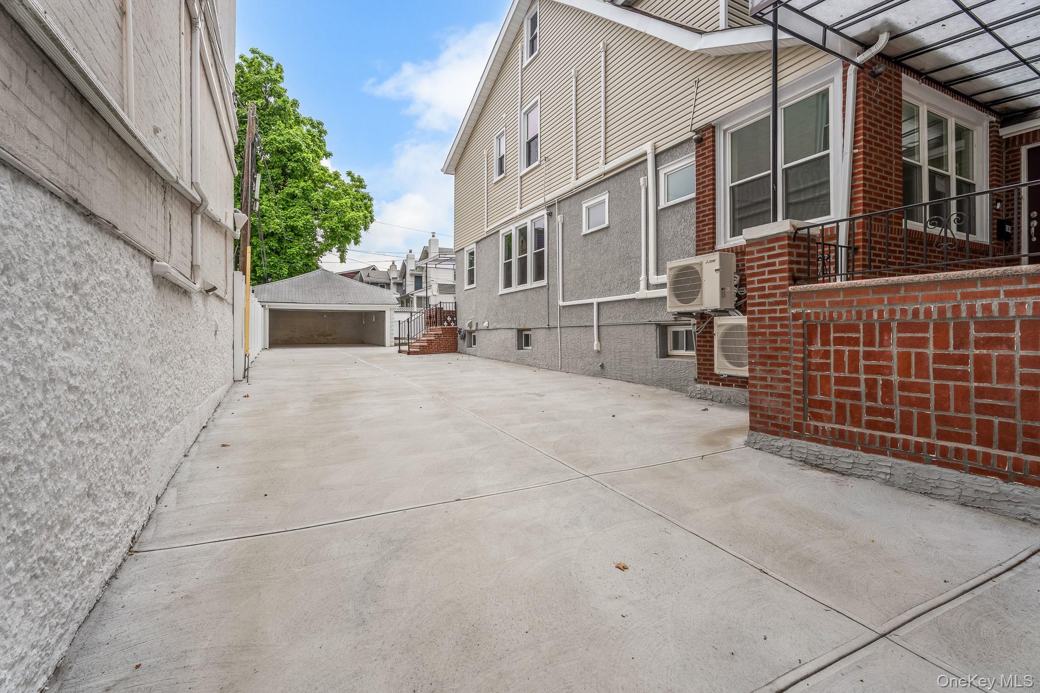 149 67th Street Property Photo 25