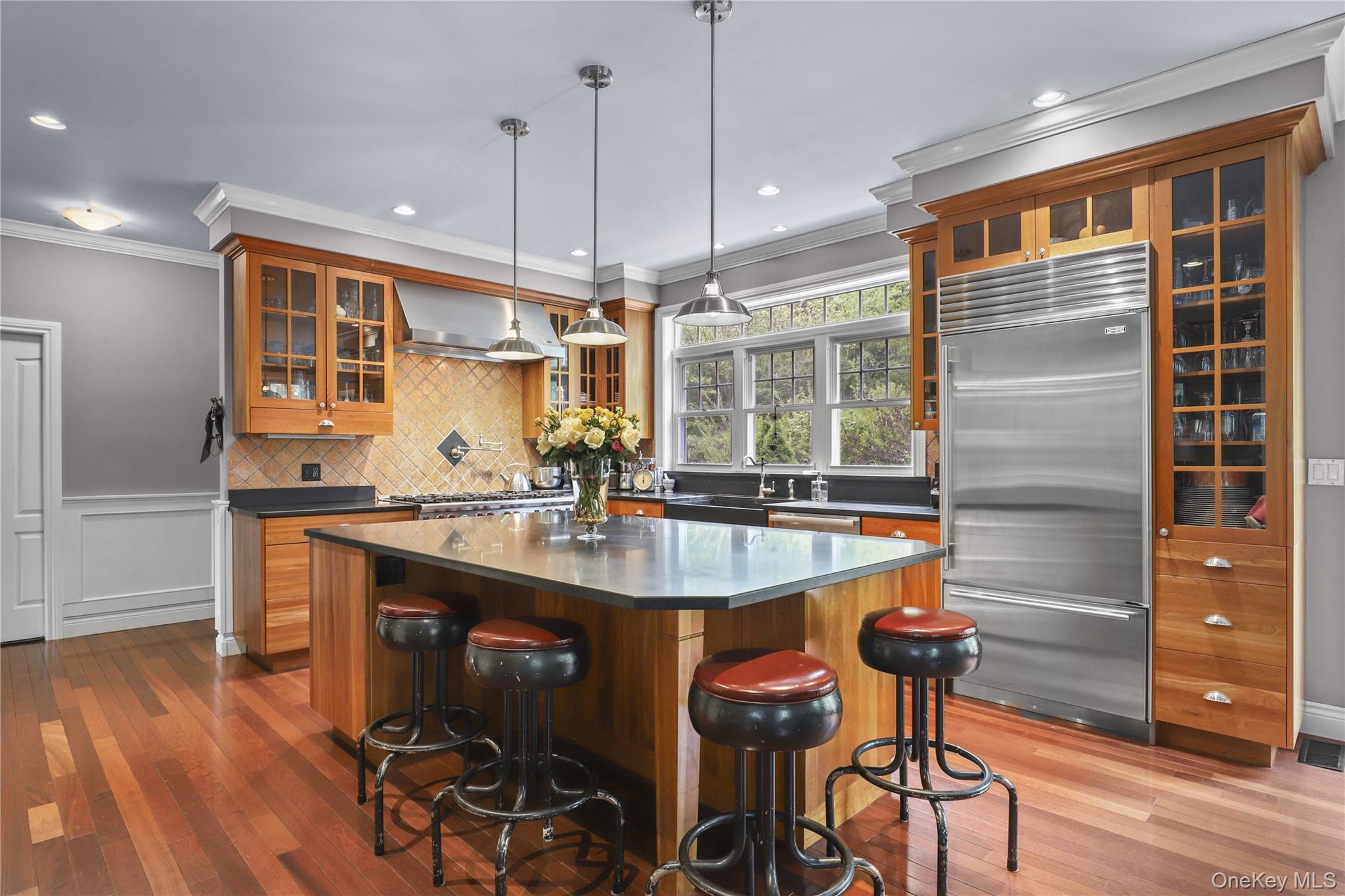 57 S White Rock Road Property Photo 1