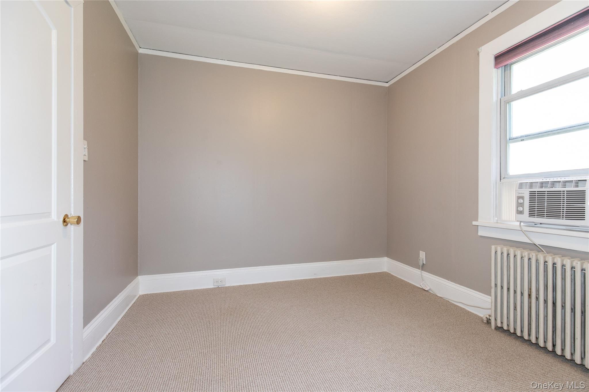 44 Perry Avenue Property Photo 10