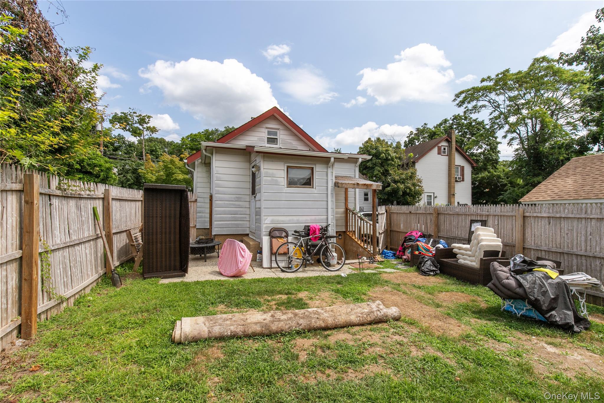 44 Perry Avenue Property Photo 17