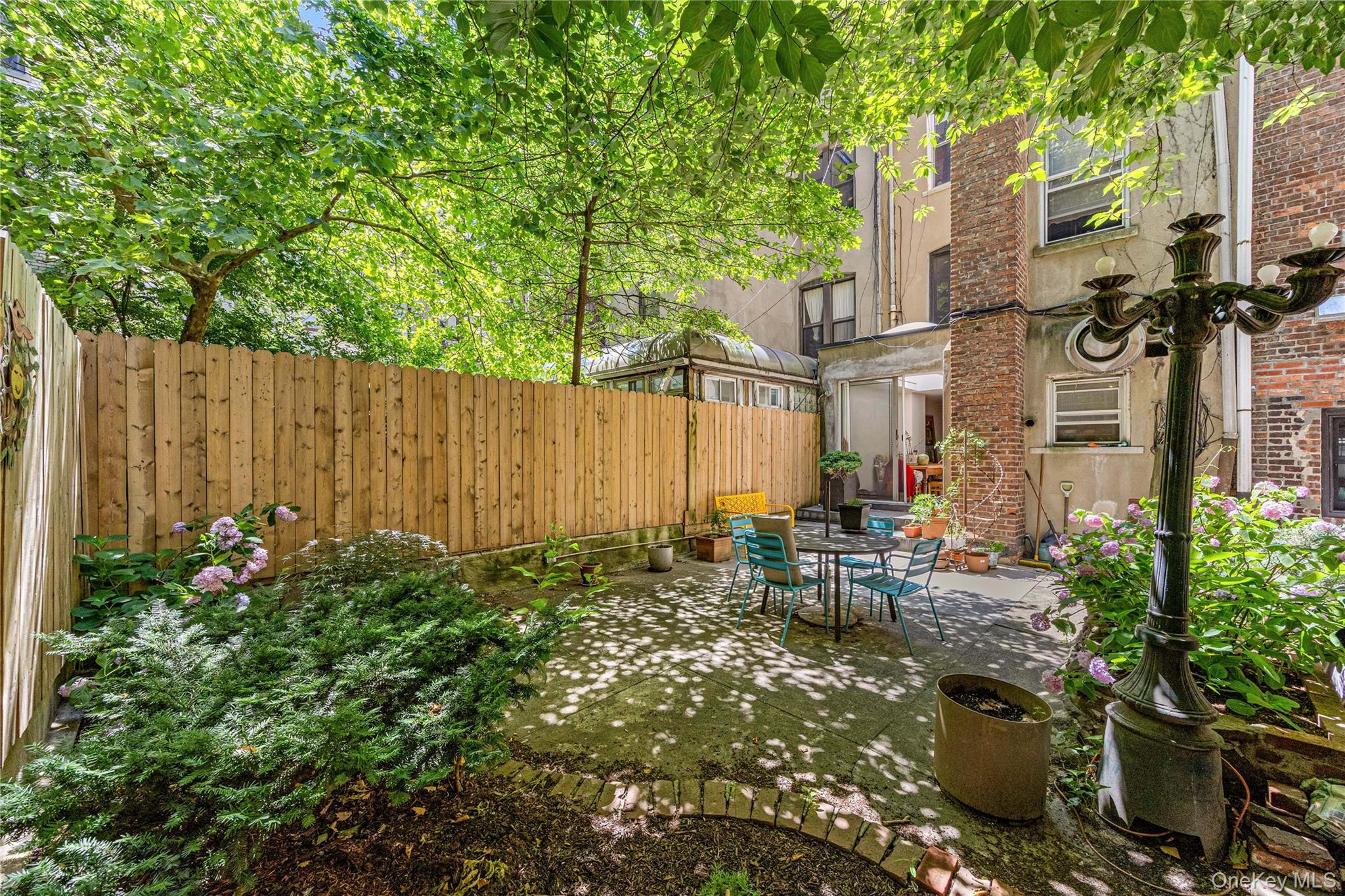311 W 78th Street Property Photo 4