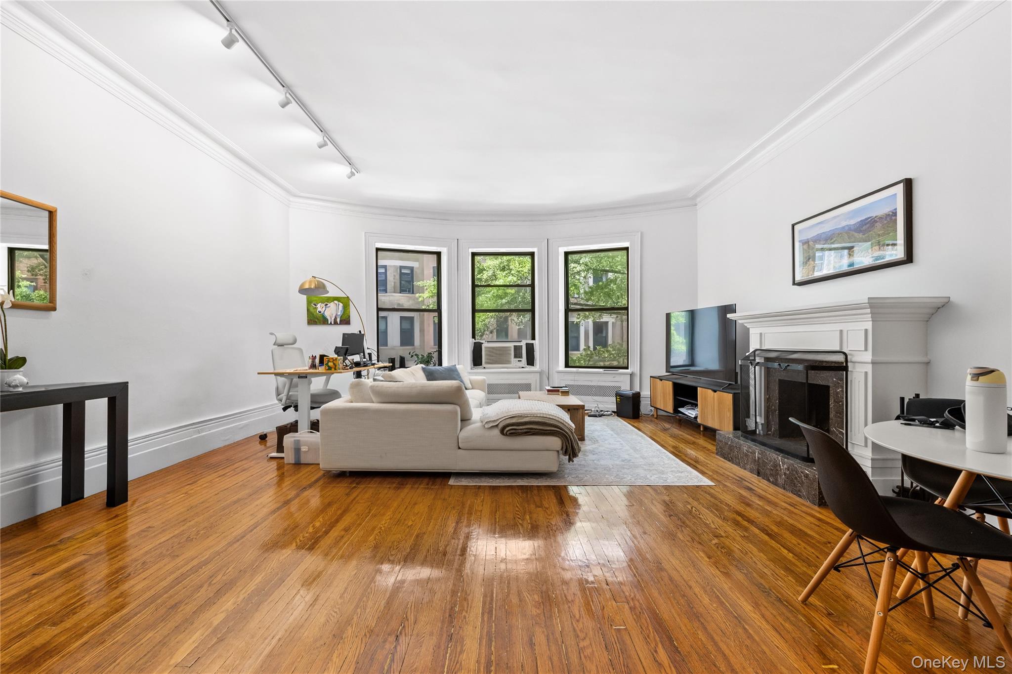 311 W 78th Street Property Photo 5