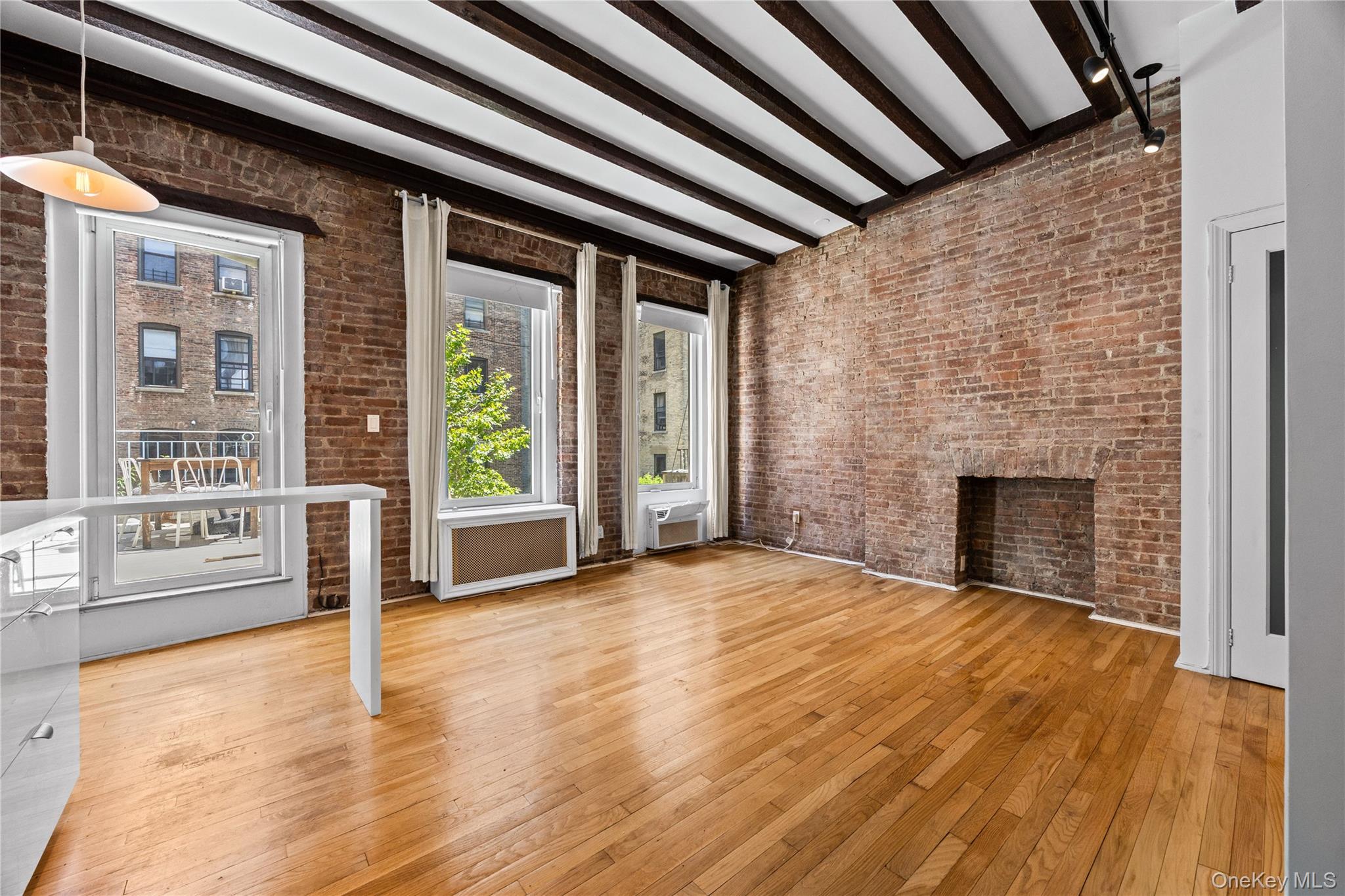 311 W 78th Street Property Photo 19