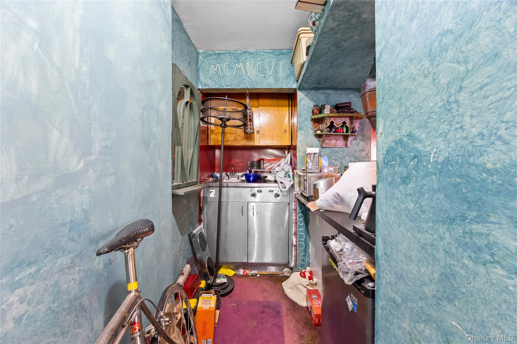 311 W 78th Street Property Photo 30