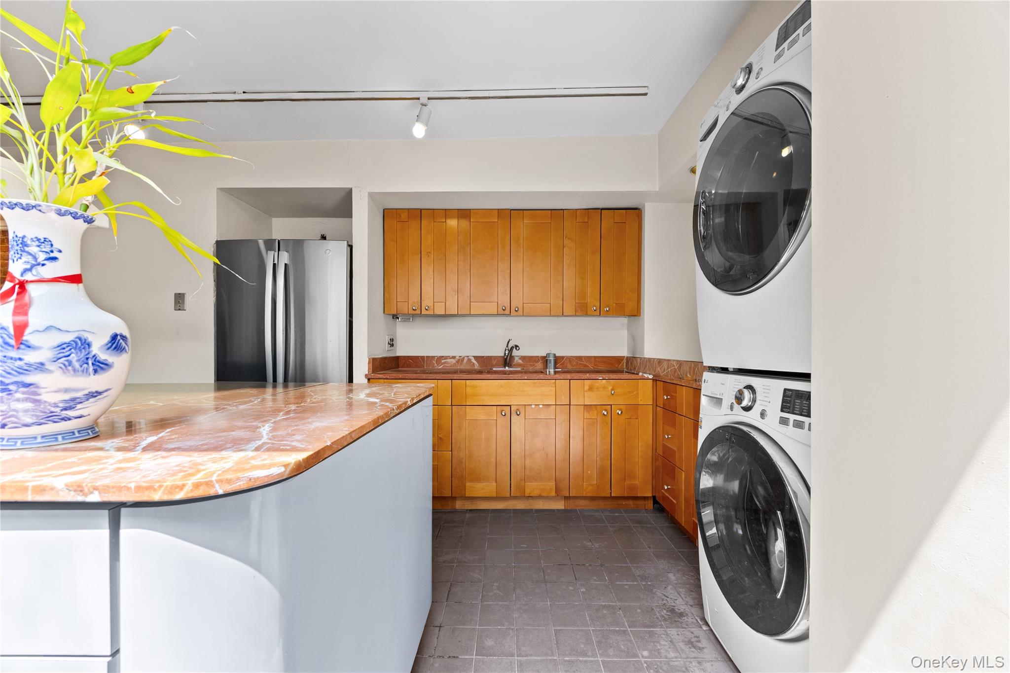311 W 78th Street Property Photo 47
